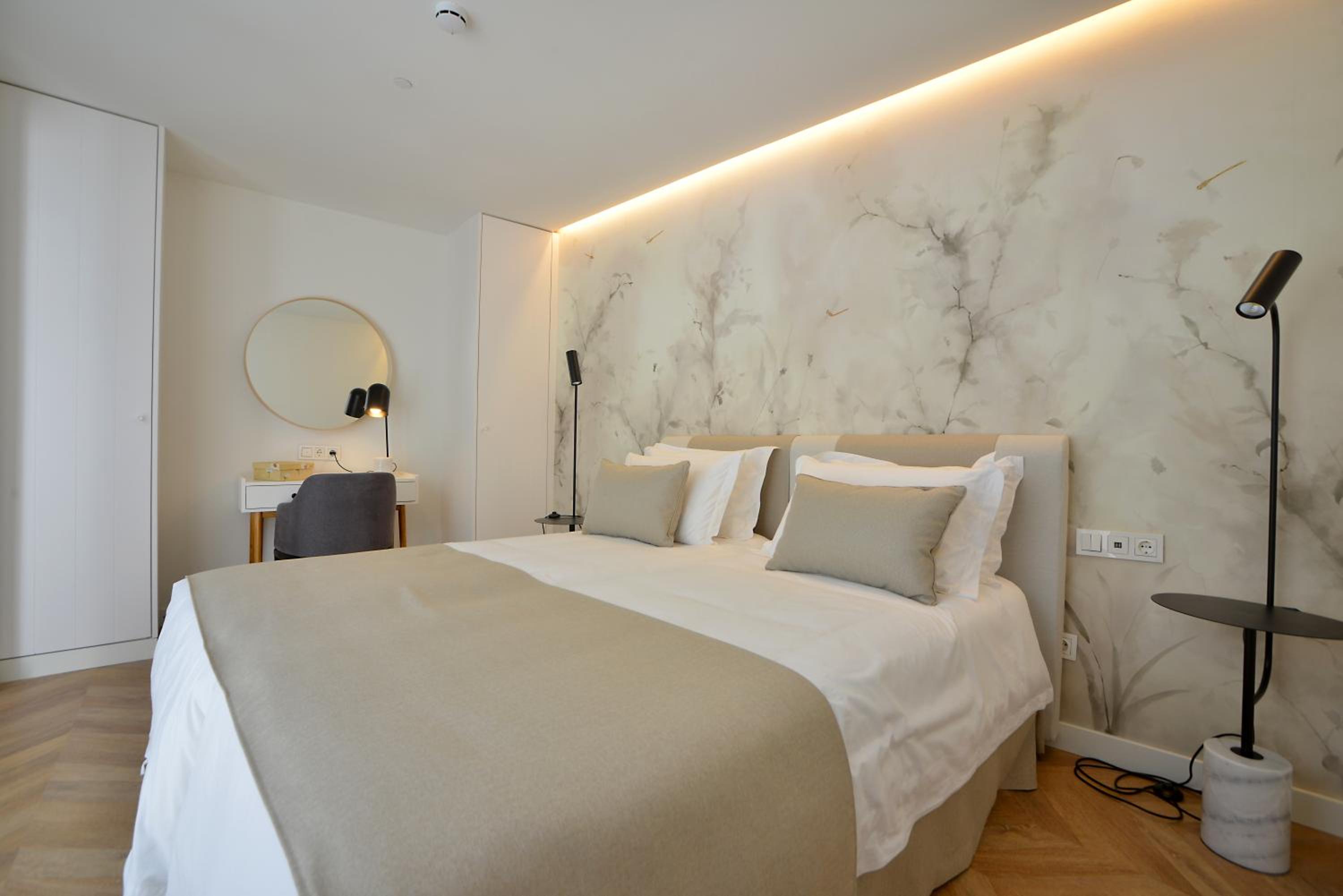 Deluxe Penthouse - Photo 12