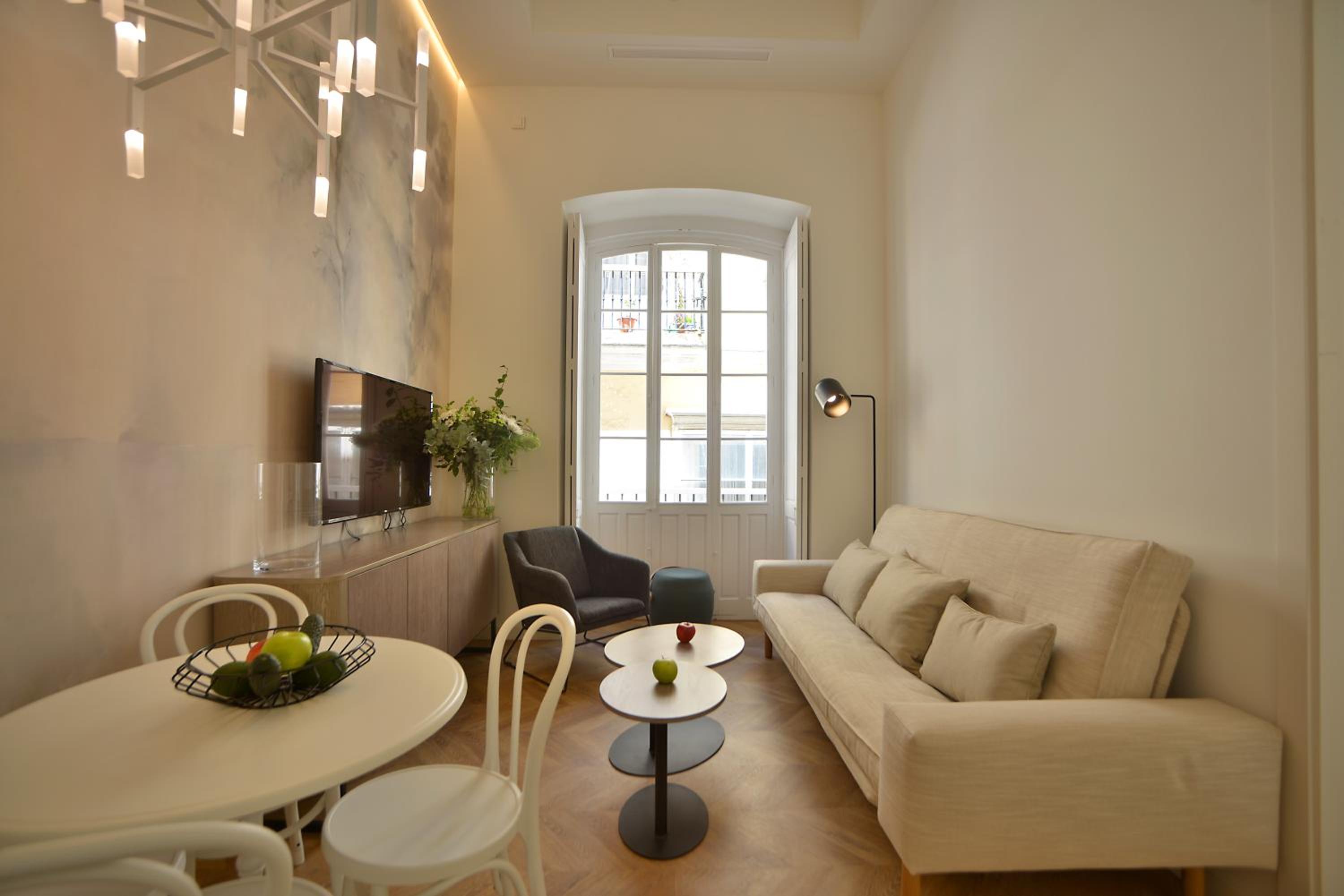 Two-Bedroom Apartment - Photo 4