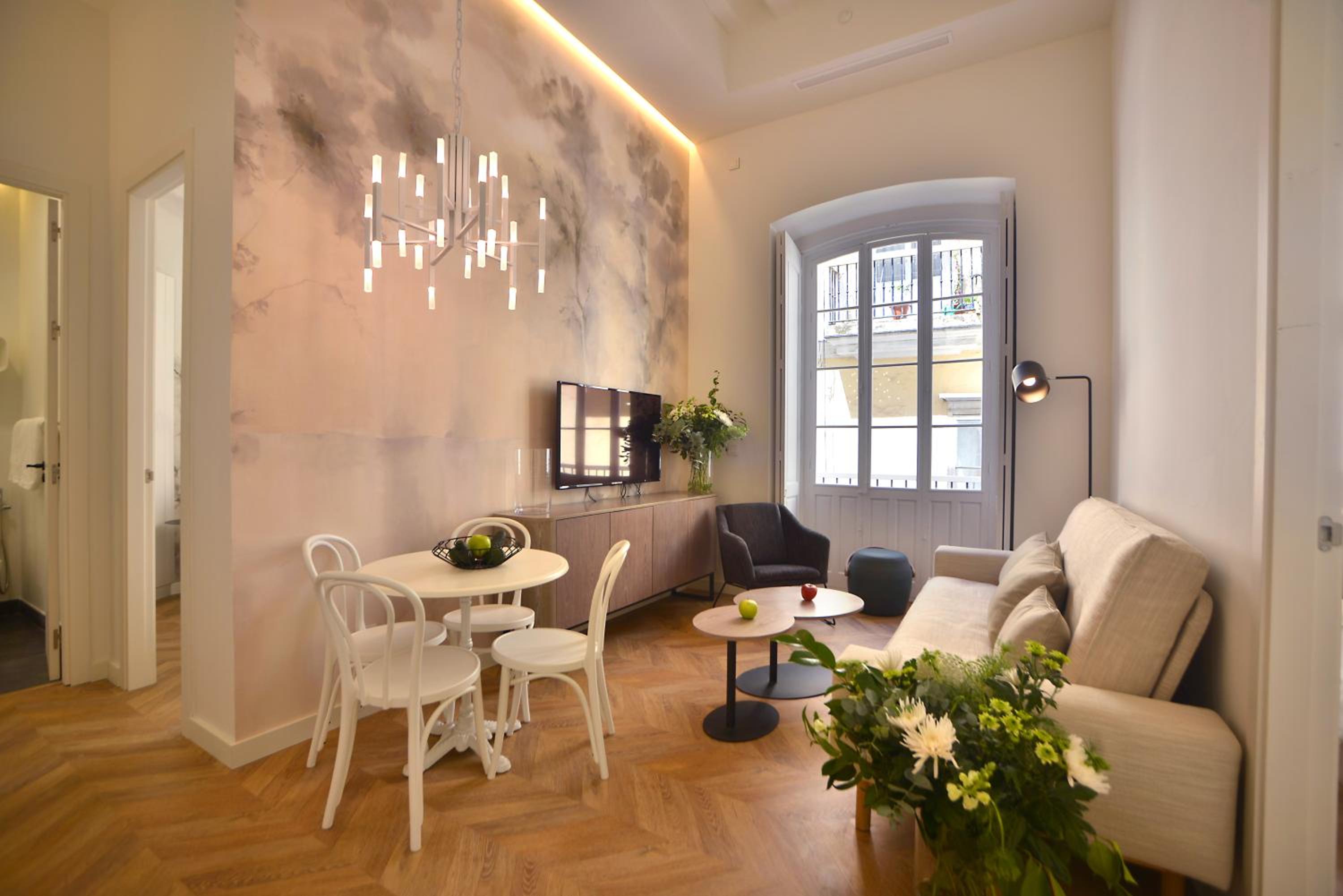 Two-Bedroom Apartment - Photo 8