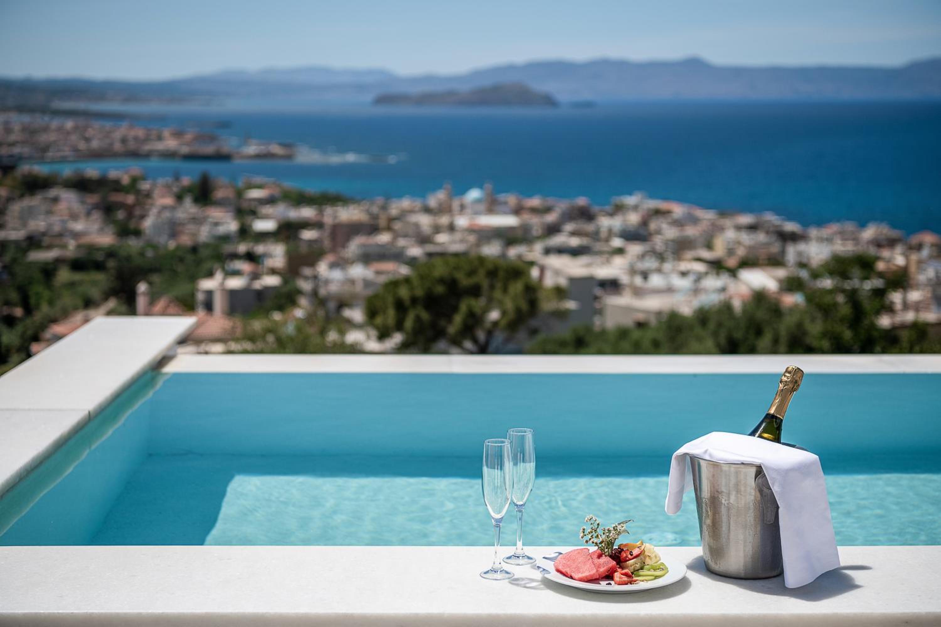 Executive Room with Sea View and Private Pool - Photo 10