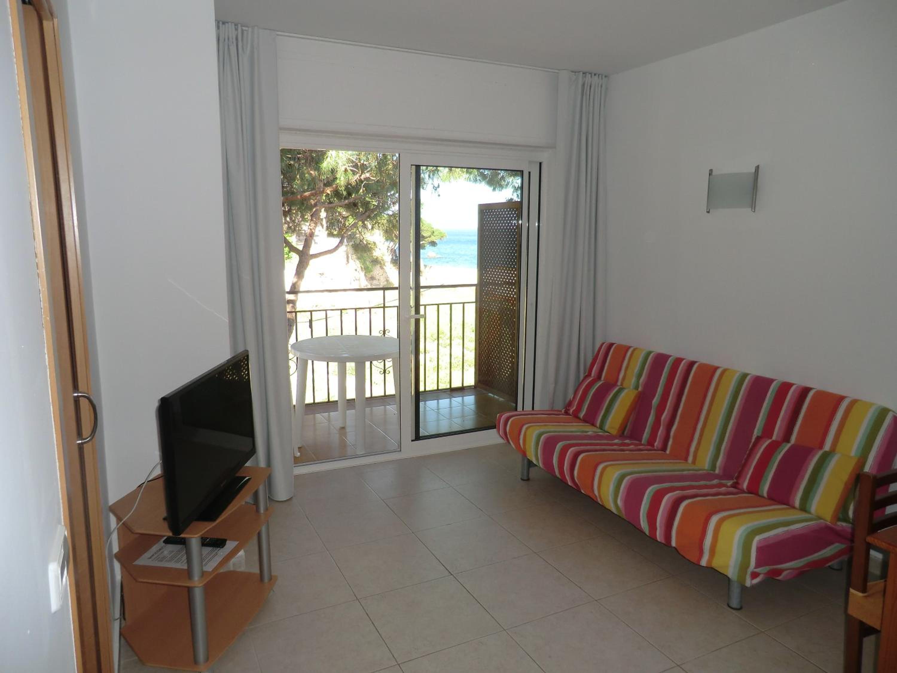 Apartamento de Una Recámara con Vista al Mar