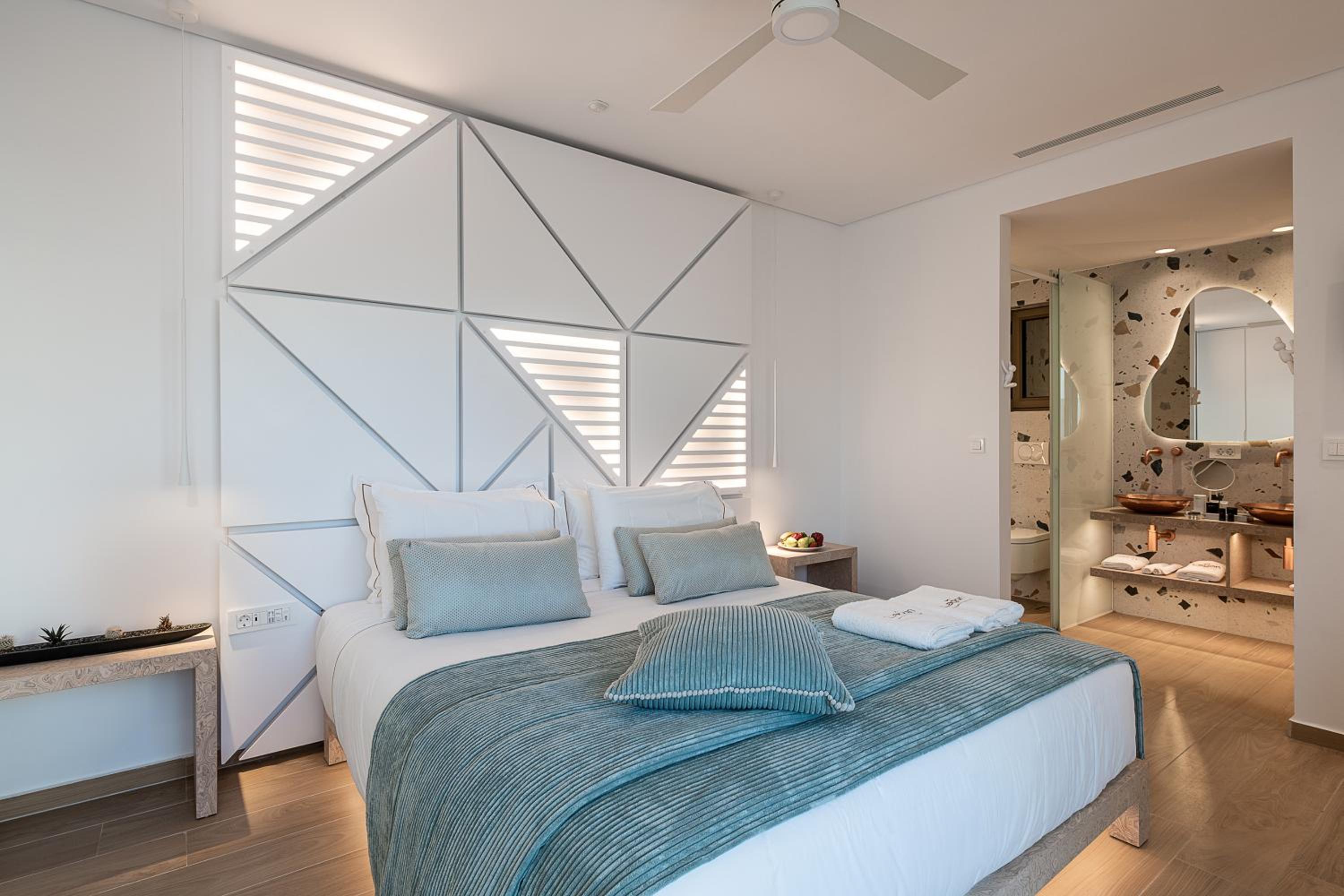 Double Room with Garden View and Private Pool 