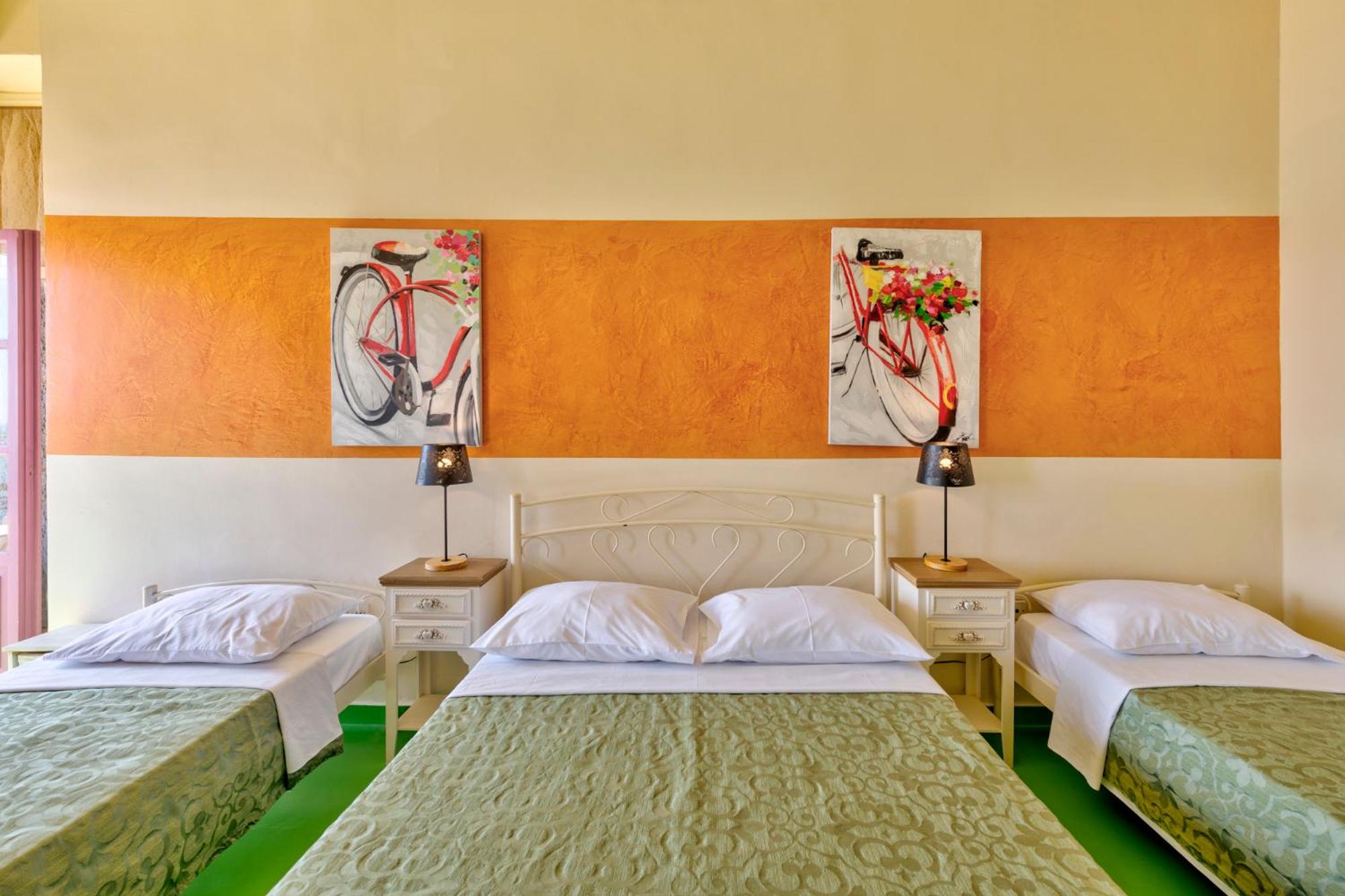 Quadruple Room with Sea View photo 3