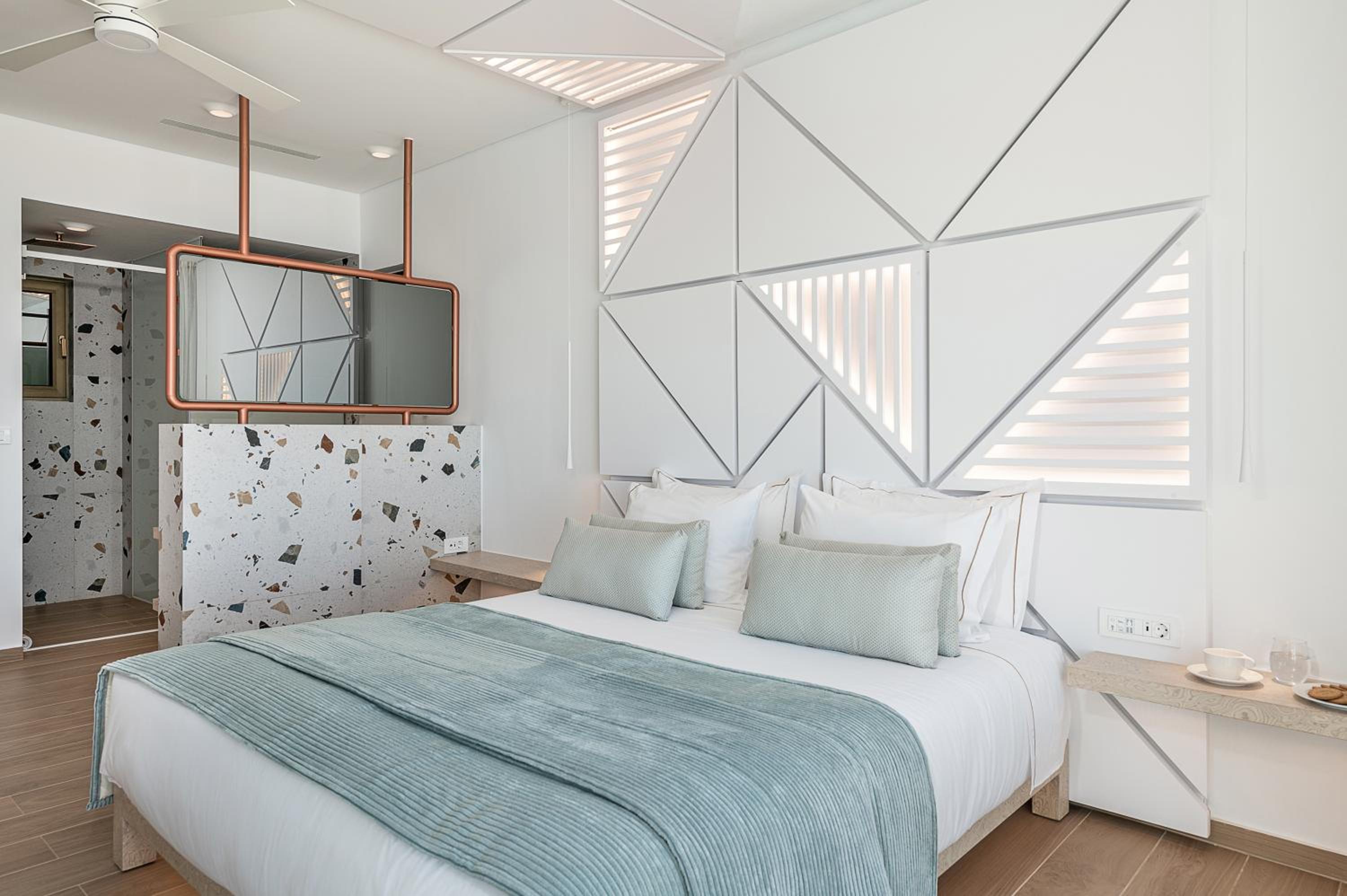 Deluxe Room with Sea View and Private Pool - Photo 9