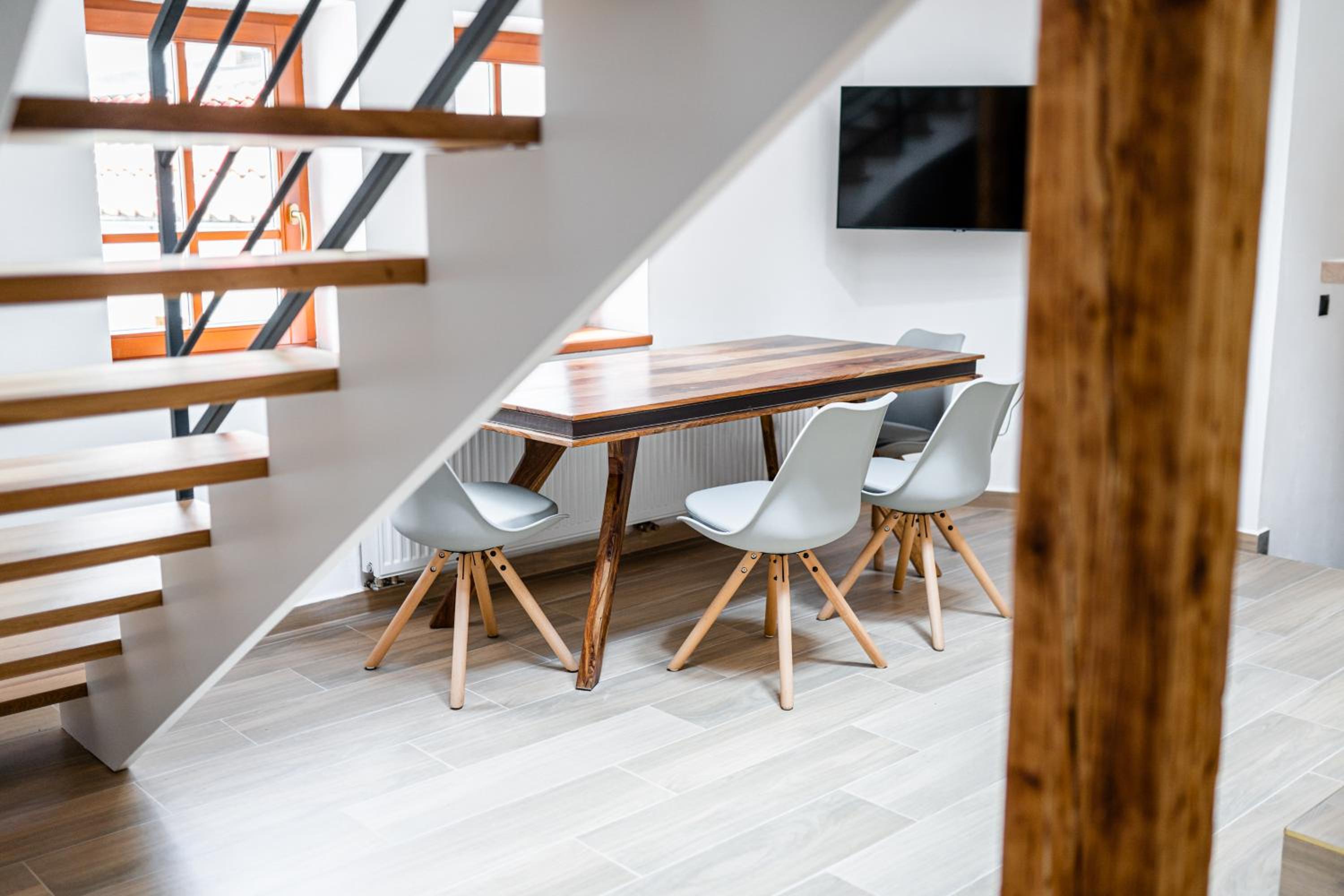 Duplex Apartment - Photo 13