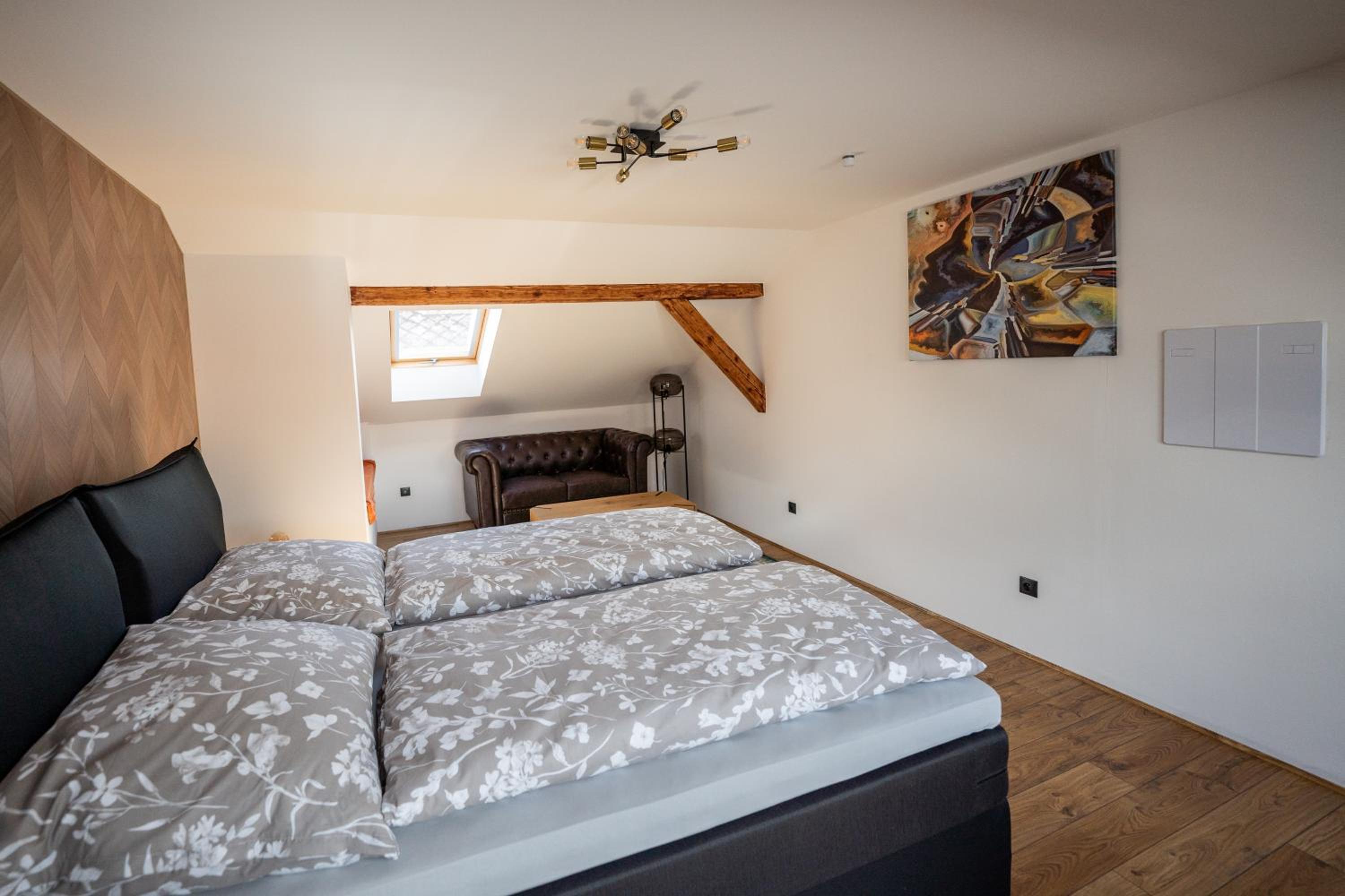 Duplex Apartment - Photo 4