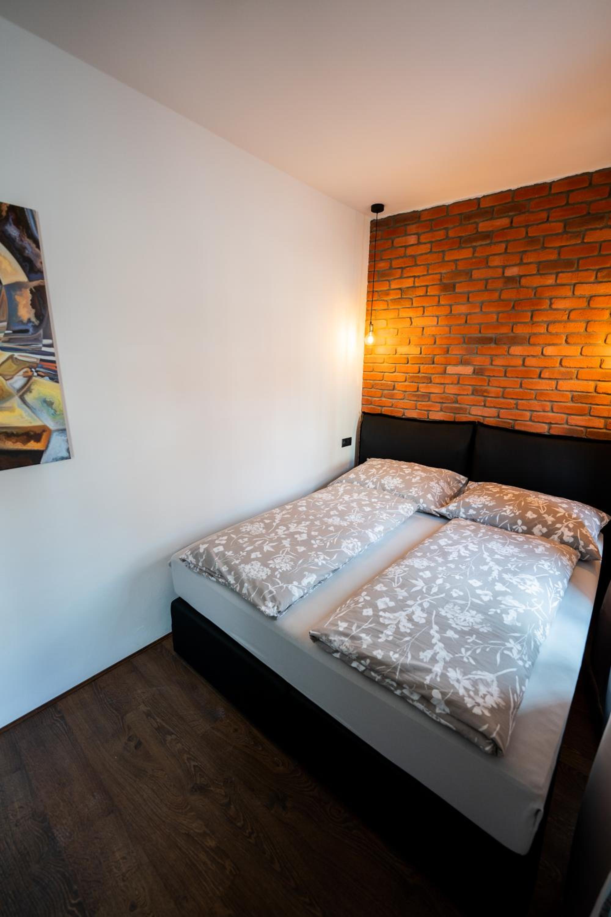 Standard Double Room - Photo 2