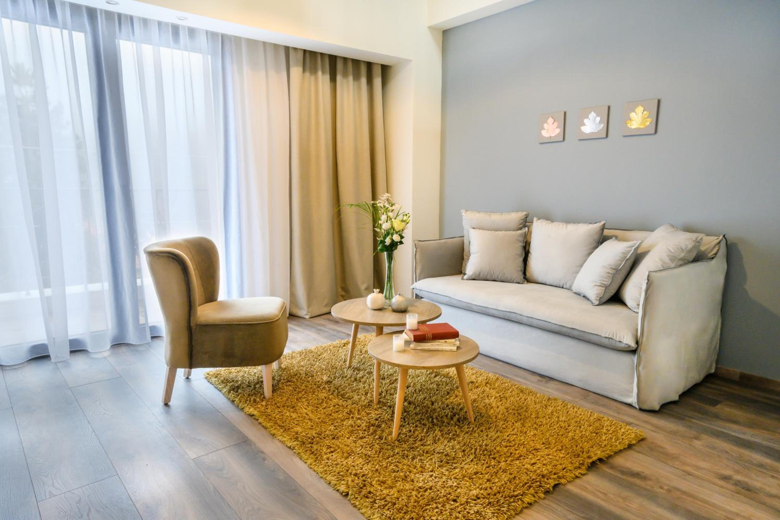 Duplex Suite - Photo 4