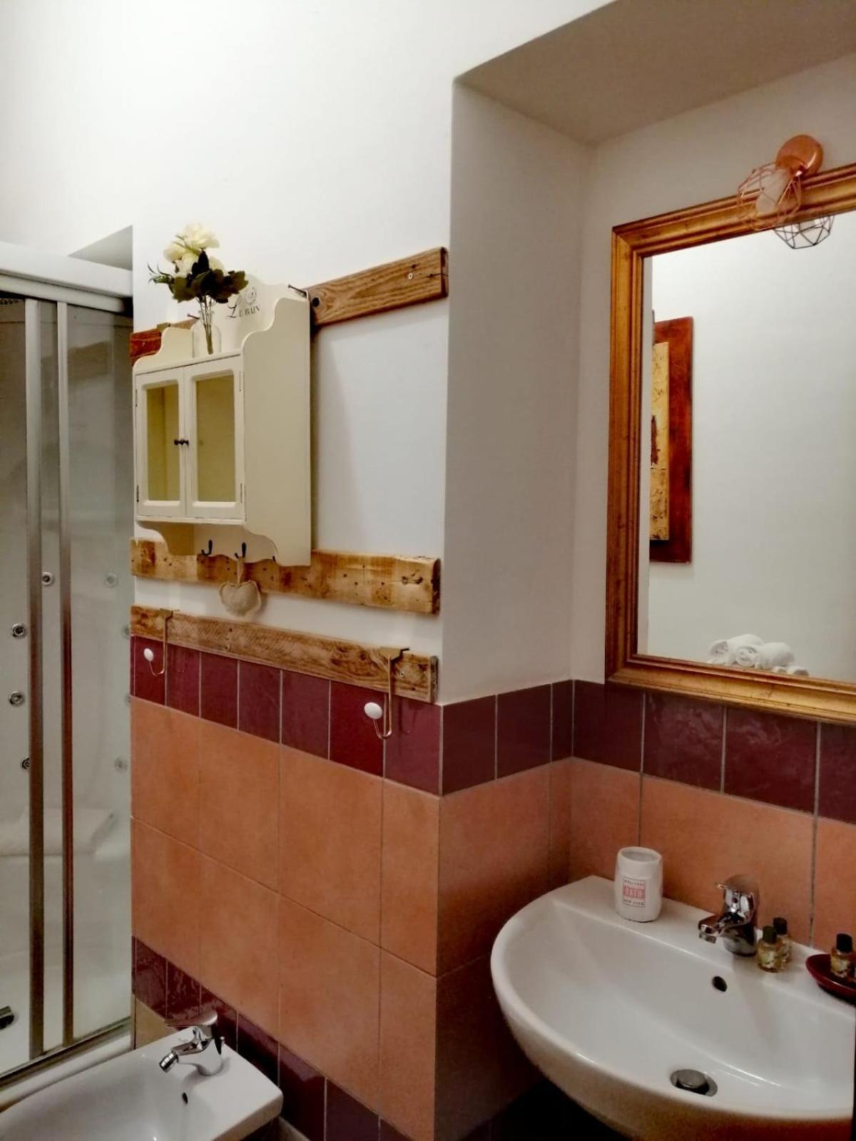 Large Double Room photo 2