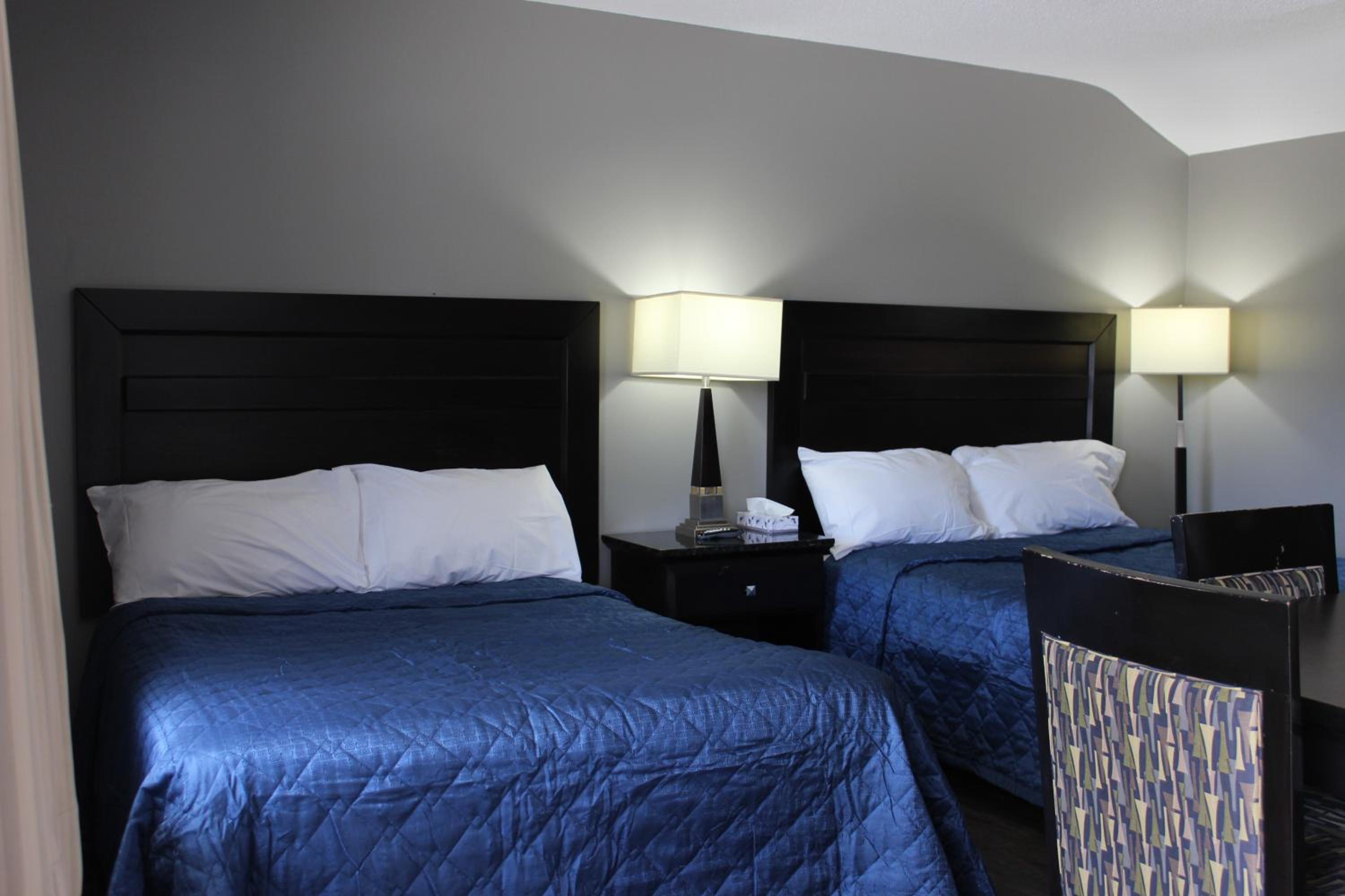 Double Room with Two Double Beds - Non-Smoking photo 1