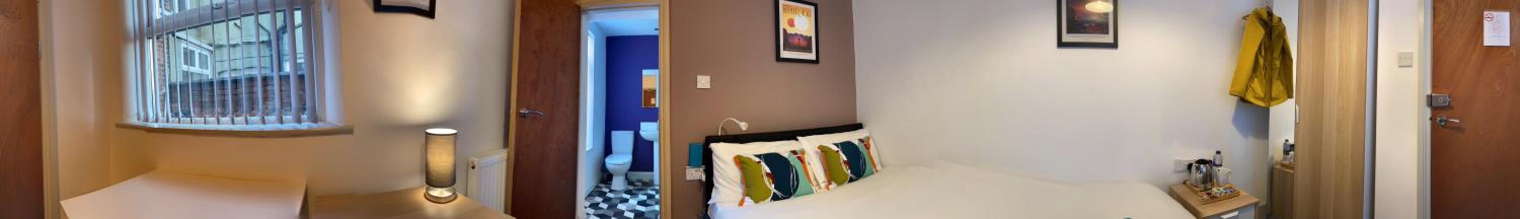 Budget Double Room photo 2