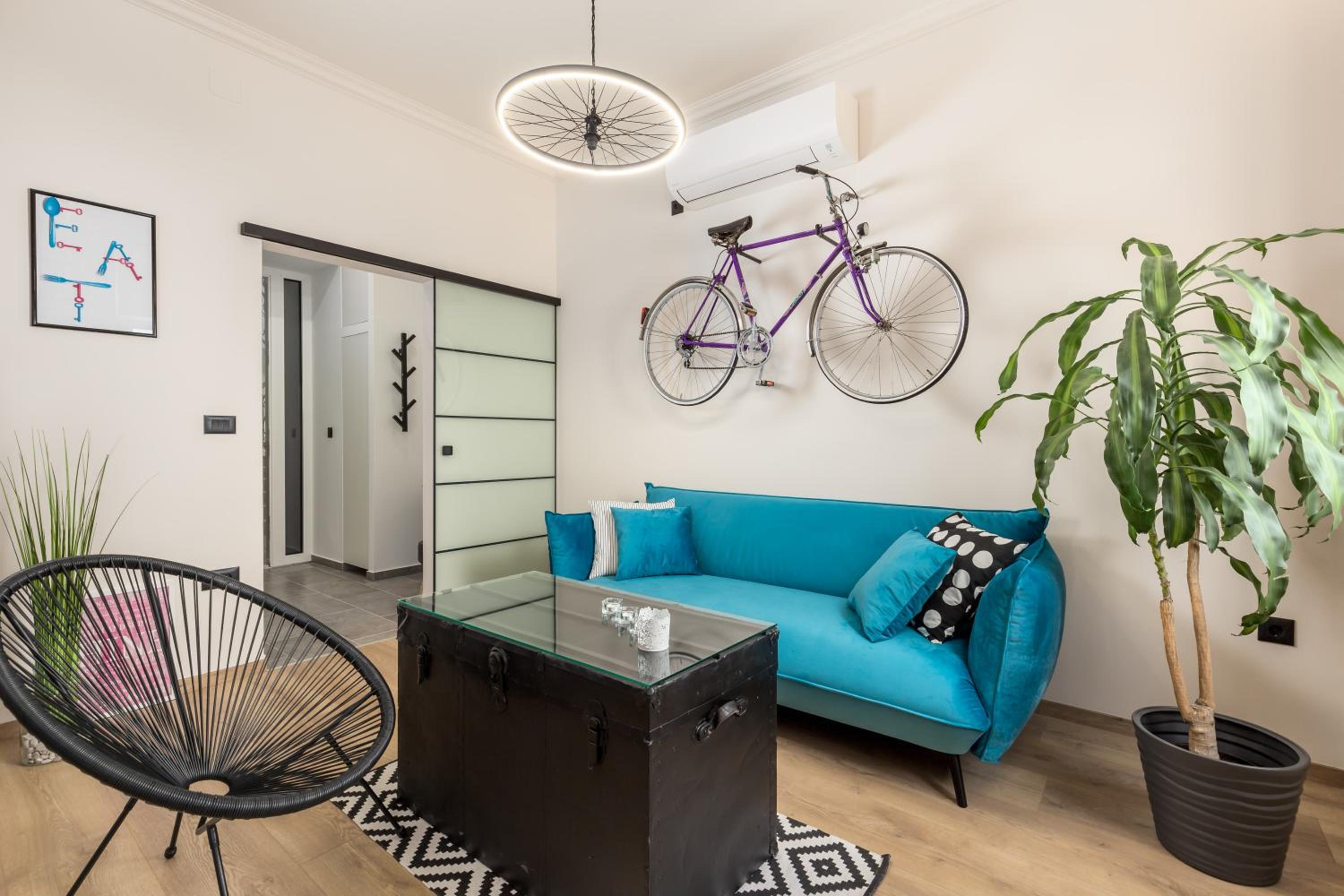 Two-Bedroom Apartment - Photo 20