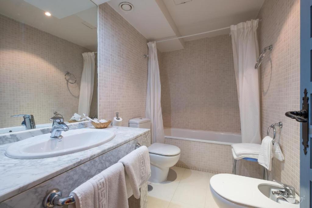 Superior Twin Room photo 2