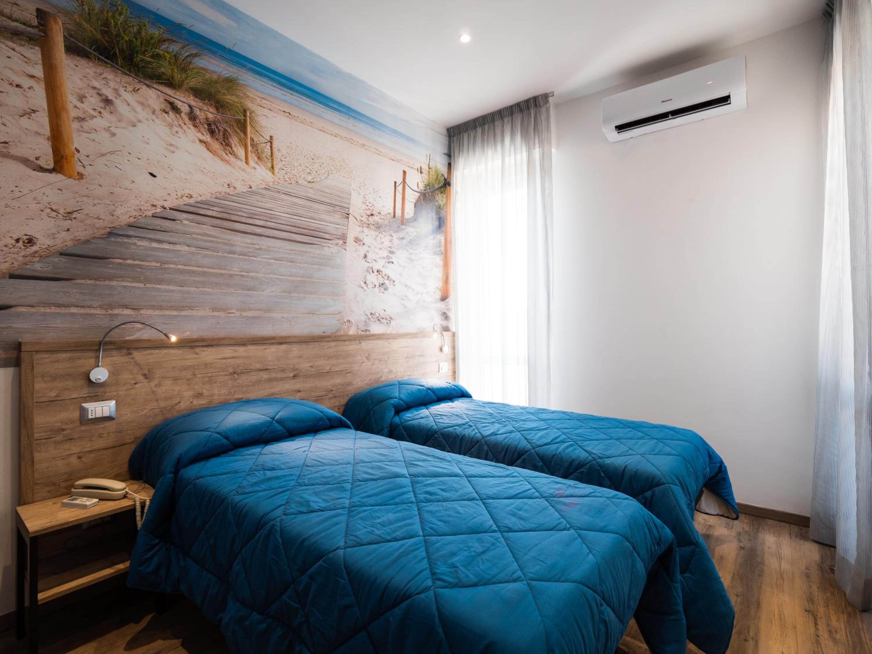 Double or Twin Room photo 1