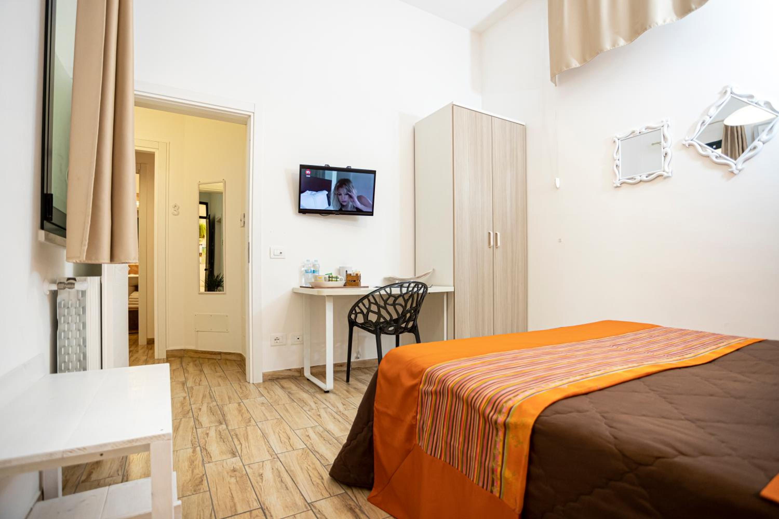 Superior Quadruple Room photo 3