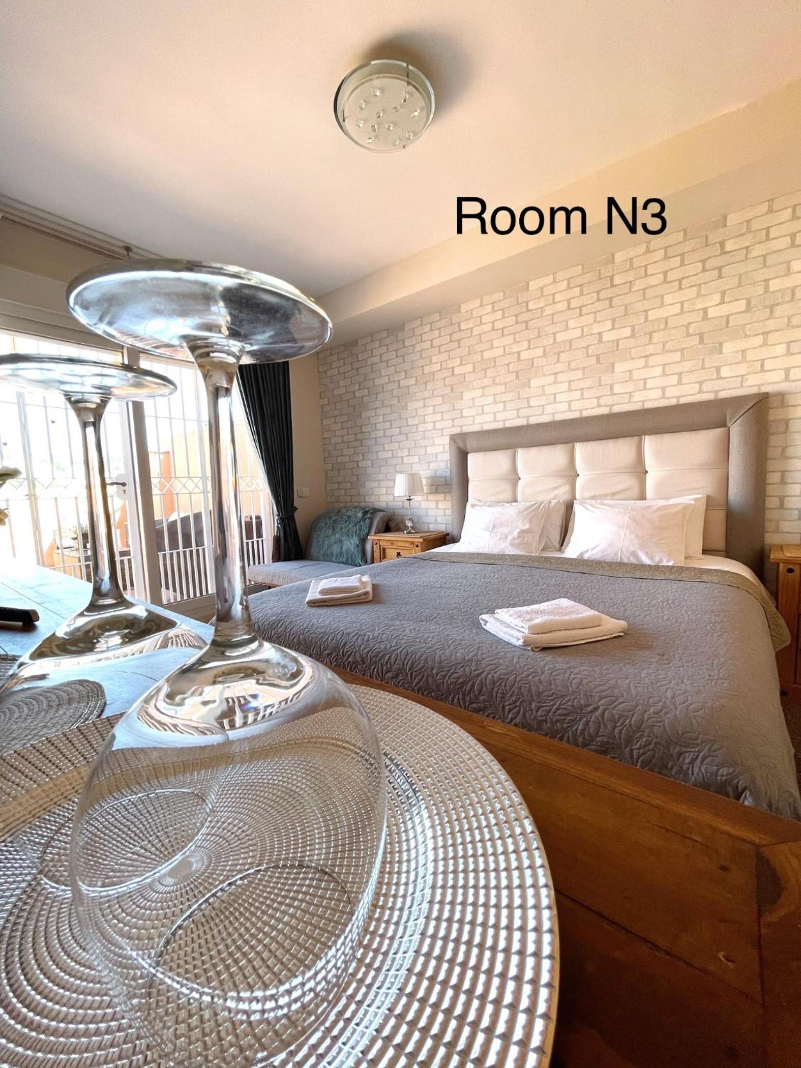 Habitación Doble Deluxe con Balcón y Vista al Mar