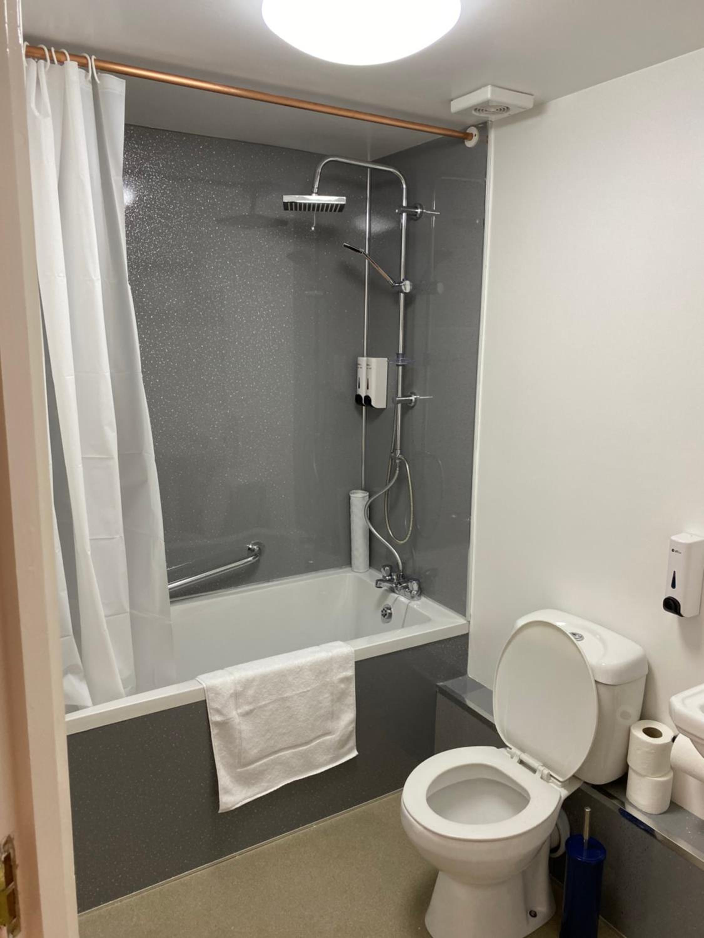 Triple Room photo 2