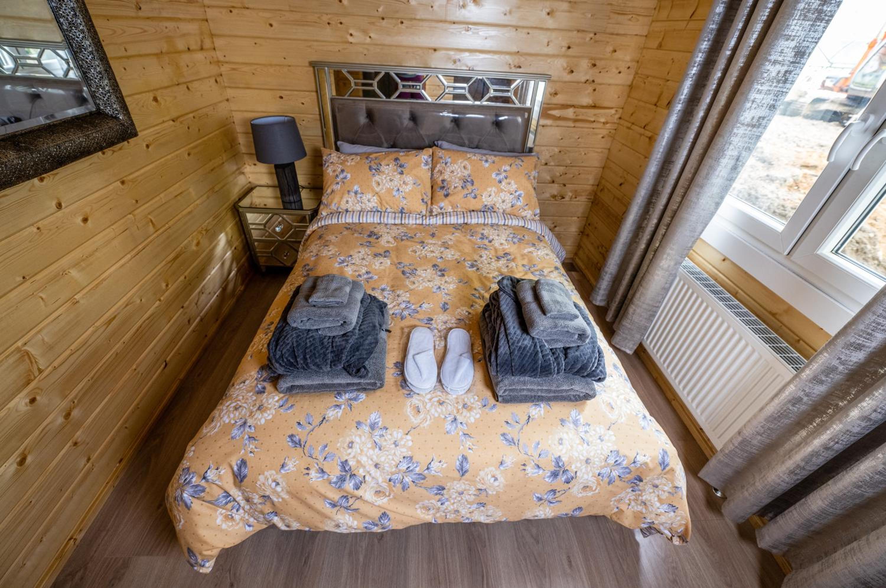 One-Bedroom Chalet - Photo 1