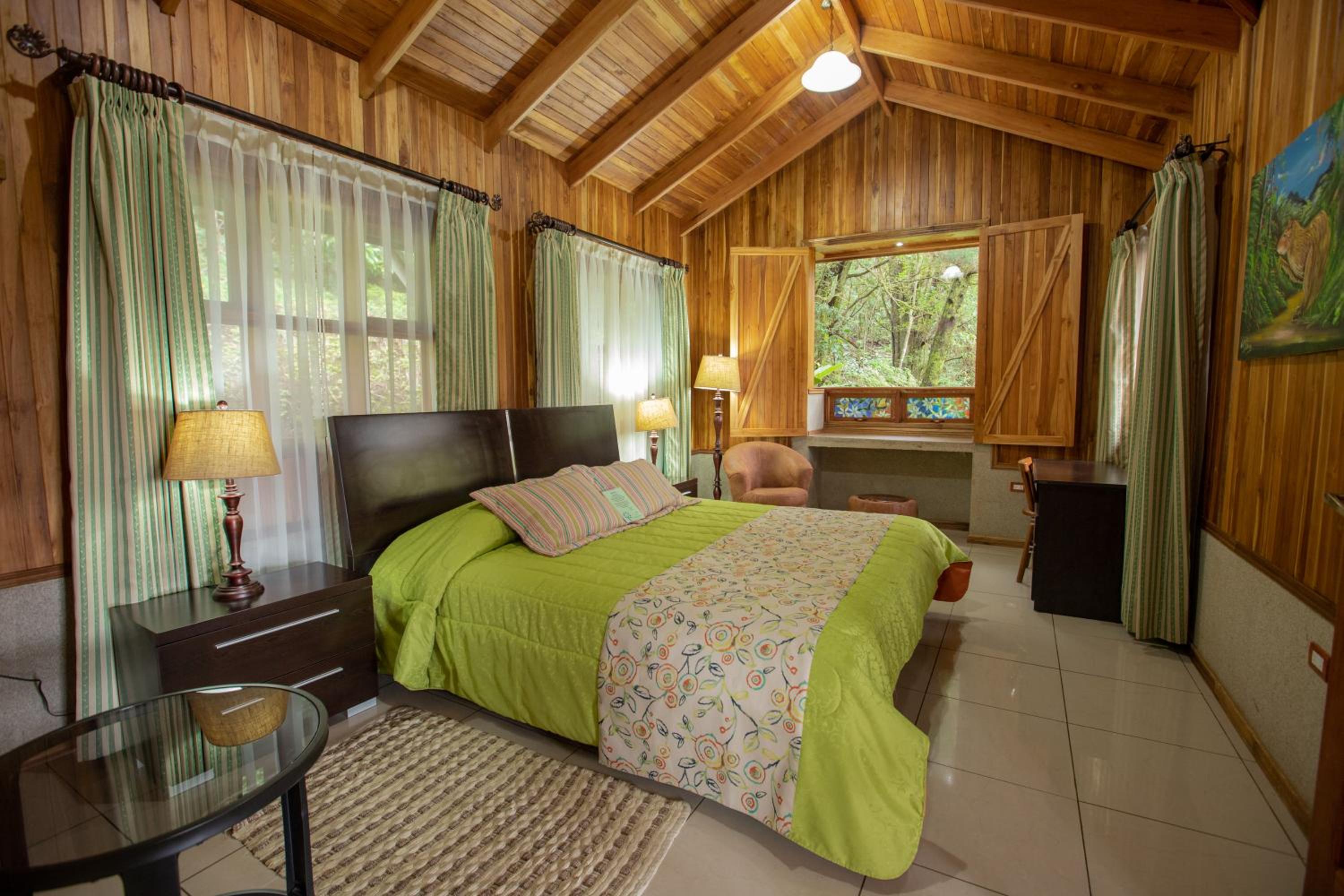 Superior Cottage