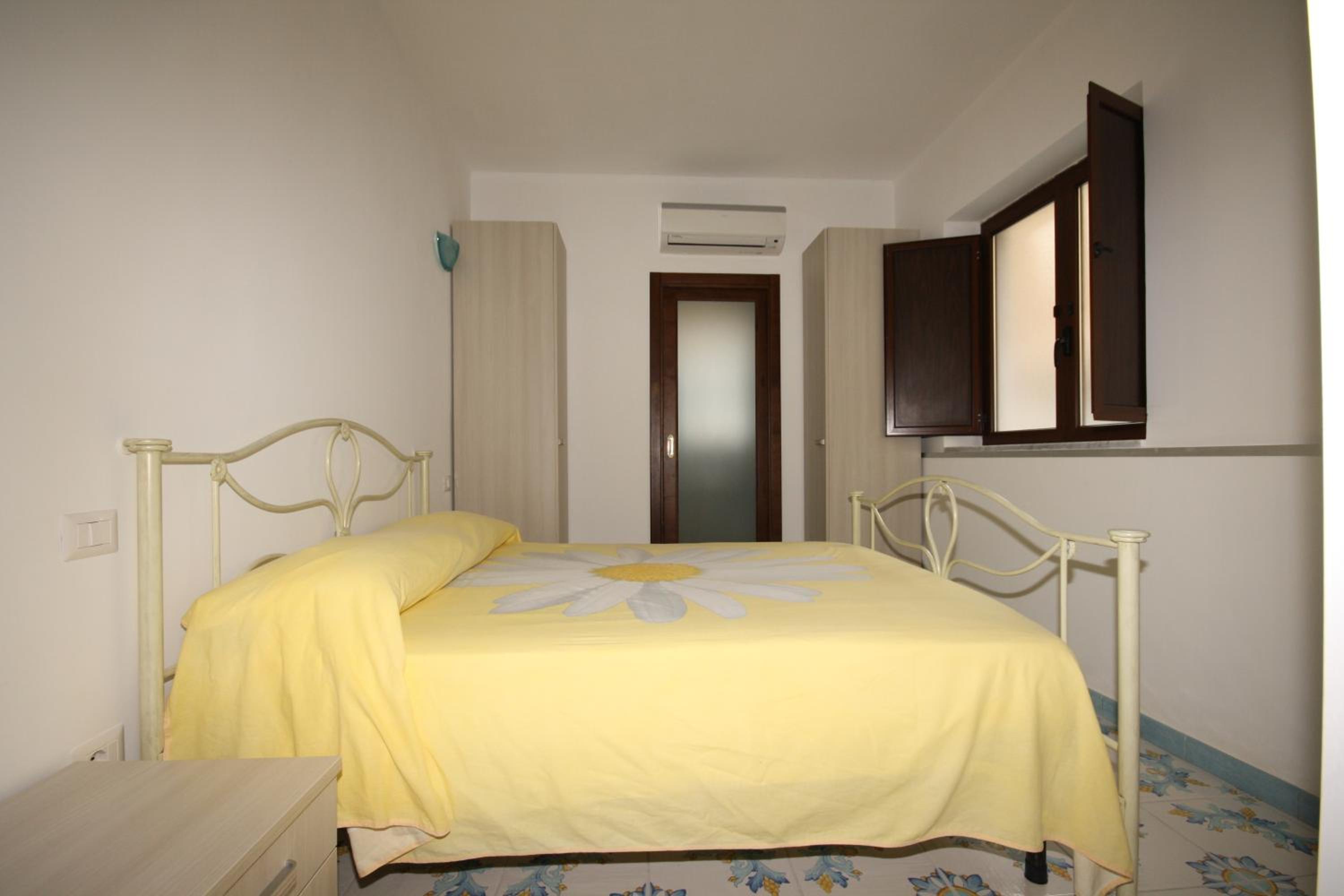Double or Twin Room photo 3