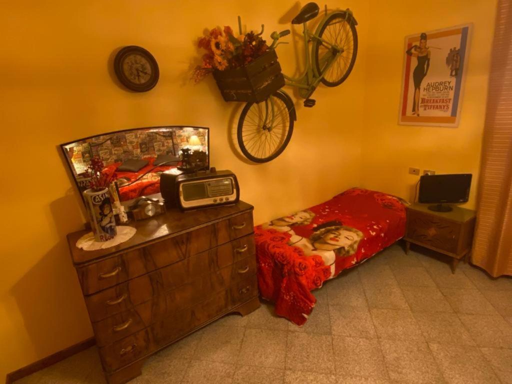 Single Room photo 1