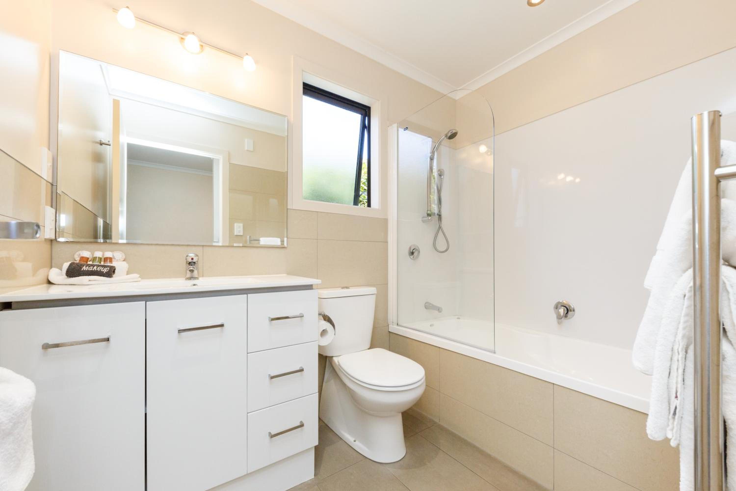 Executive Spa Suite
