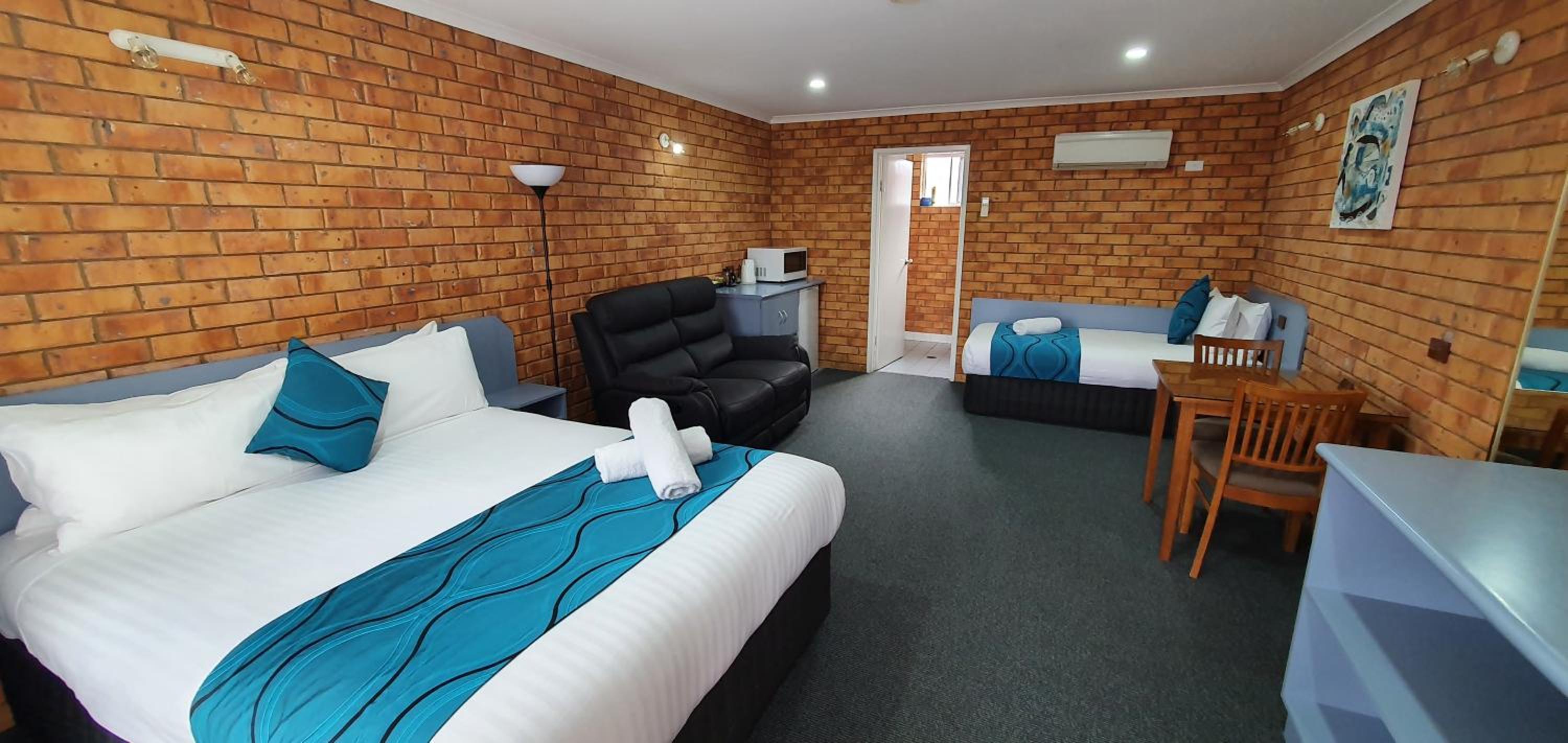 Deluxe Twin Room photo 1