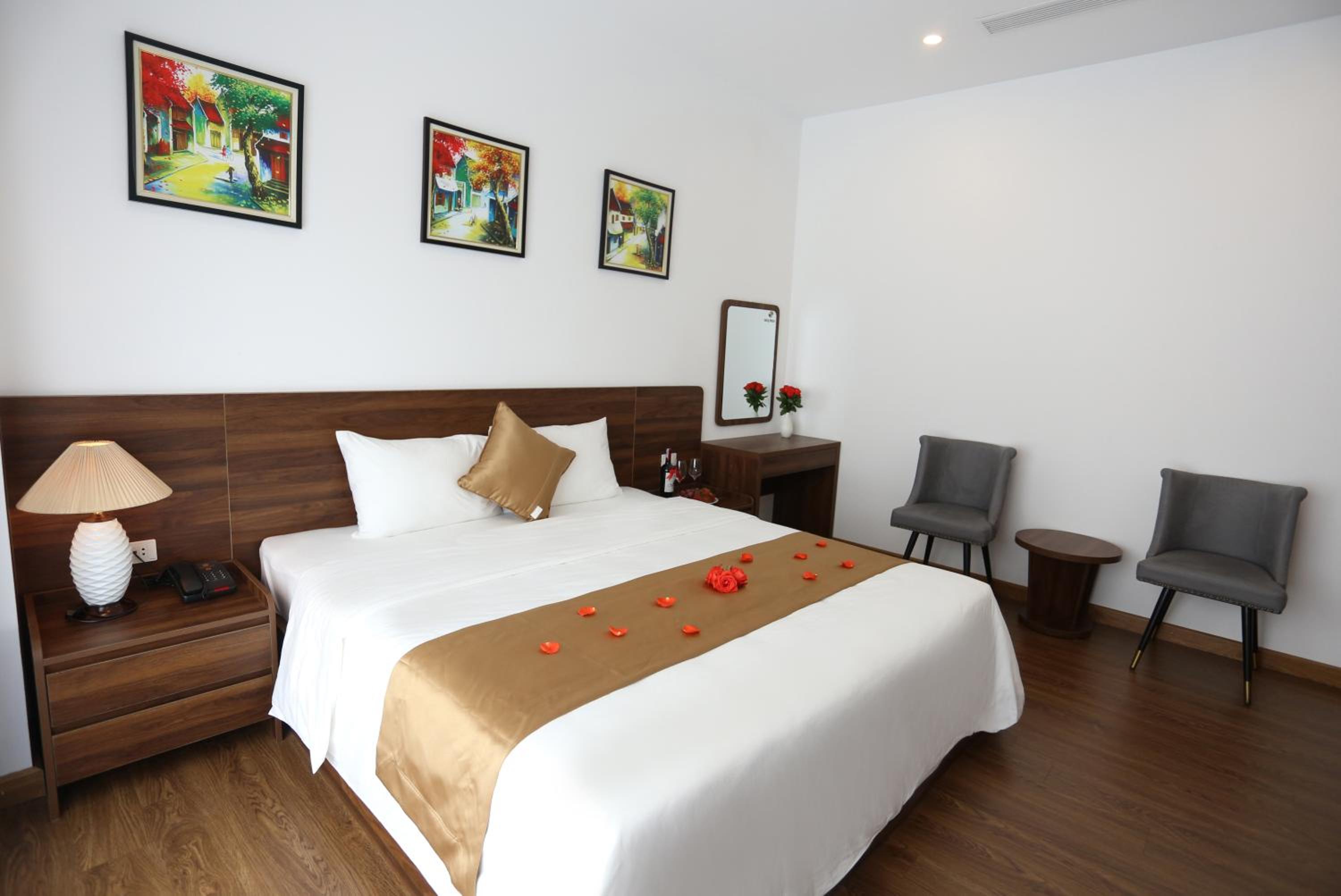 Deluxe Double Room photo 3