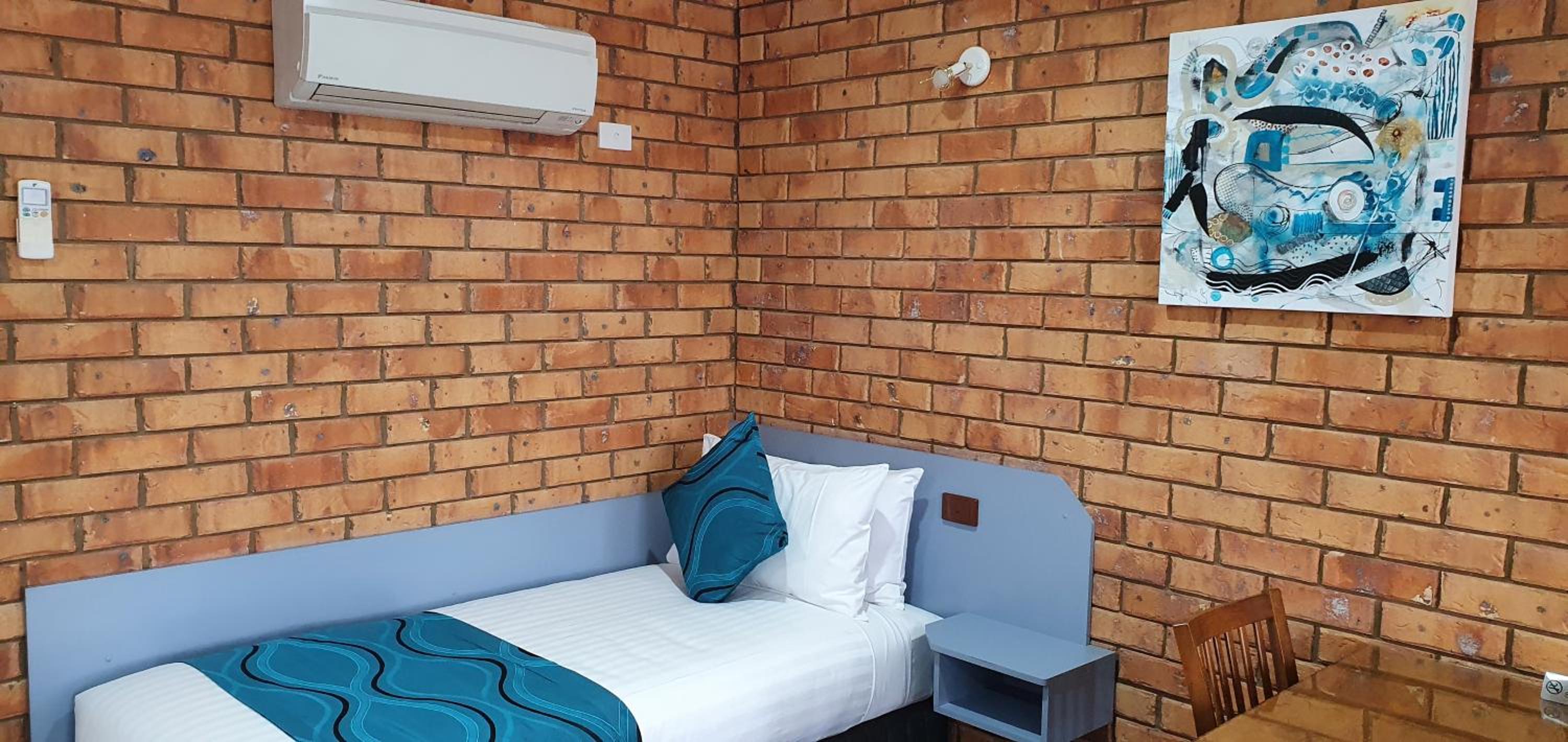 Deluxe Twin Room photo 3