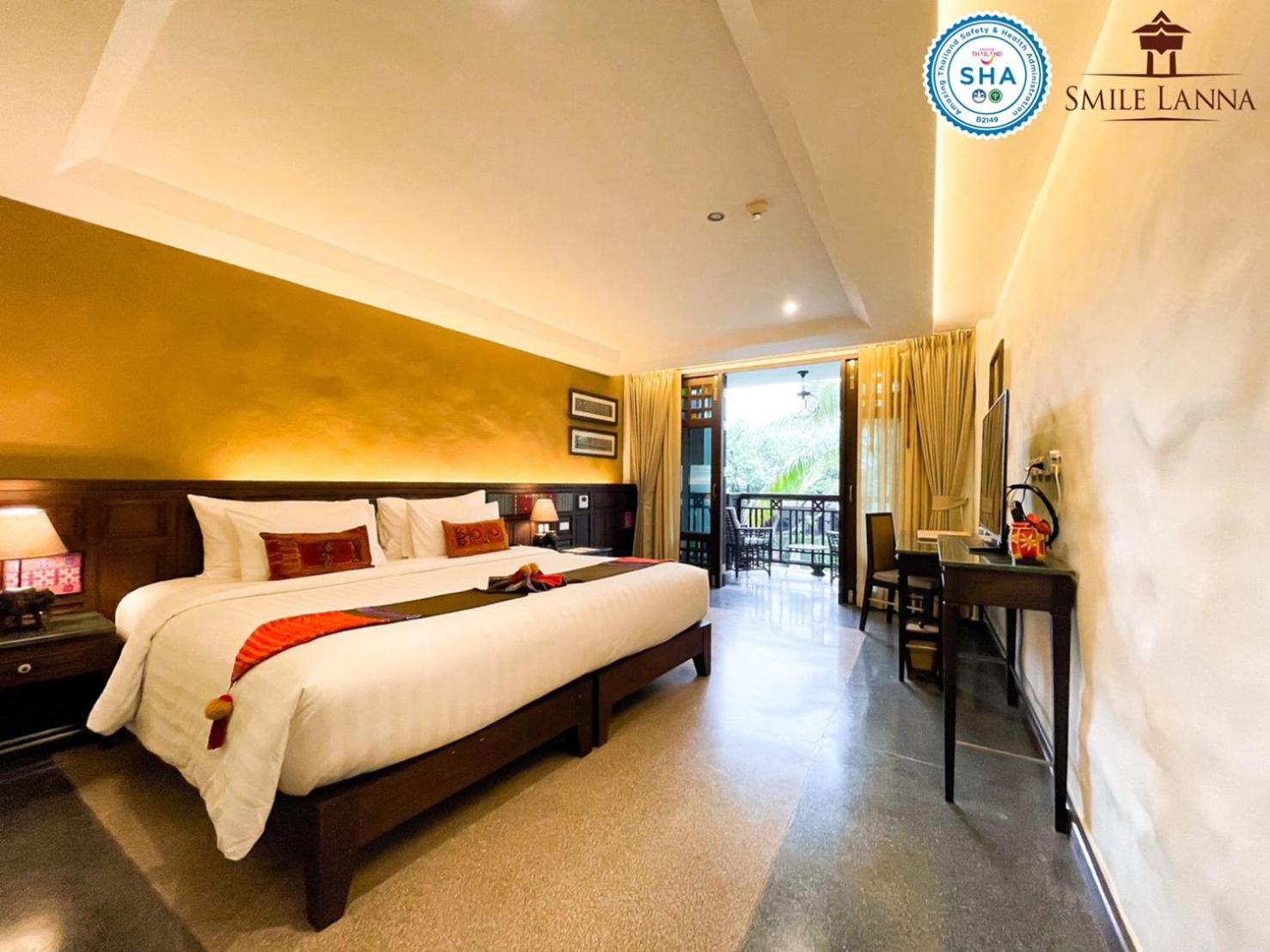 Deluxe Double or Twin Room photo 2