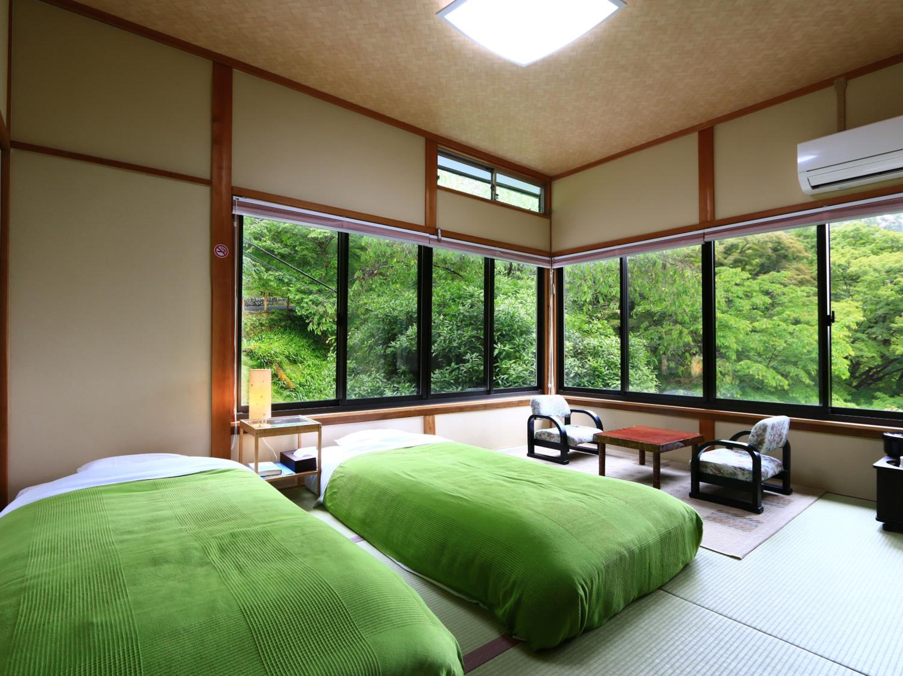 Twin Room with Tatami Floor with Shared Bathroom photo 1