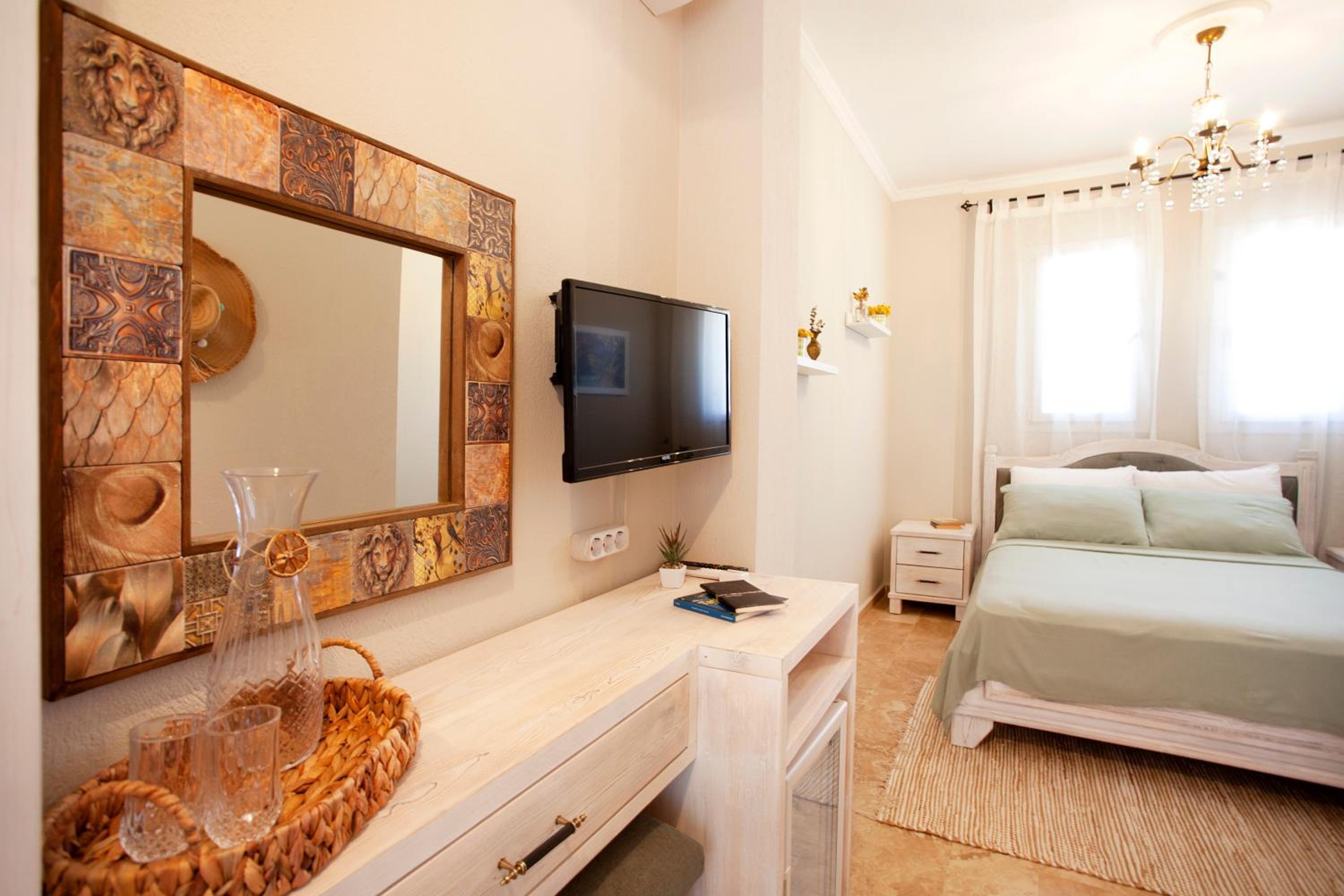 Double Room - Photo 1