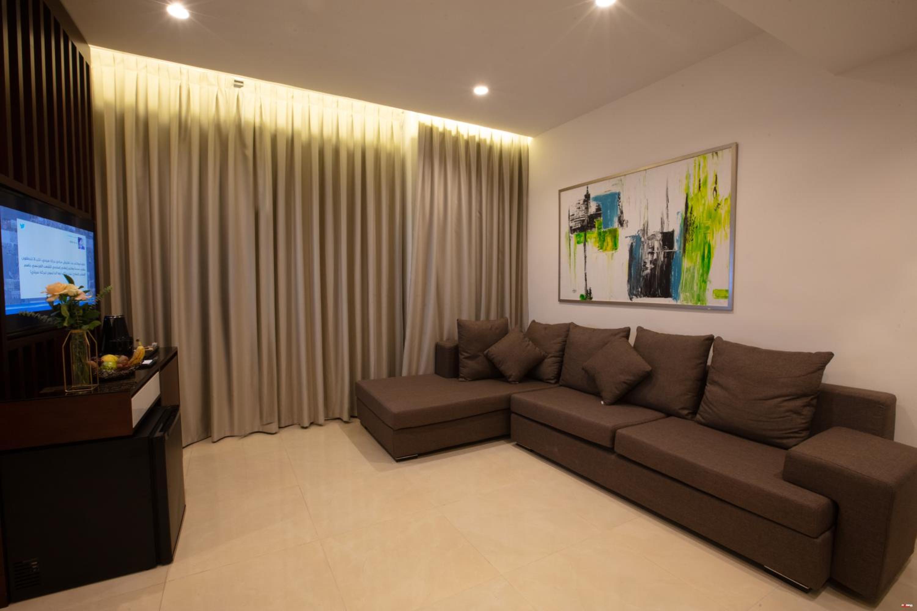 Executive Suite photo 3