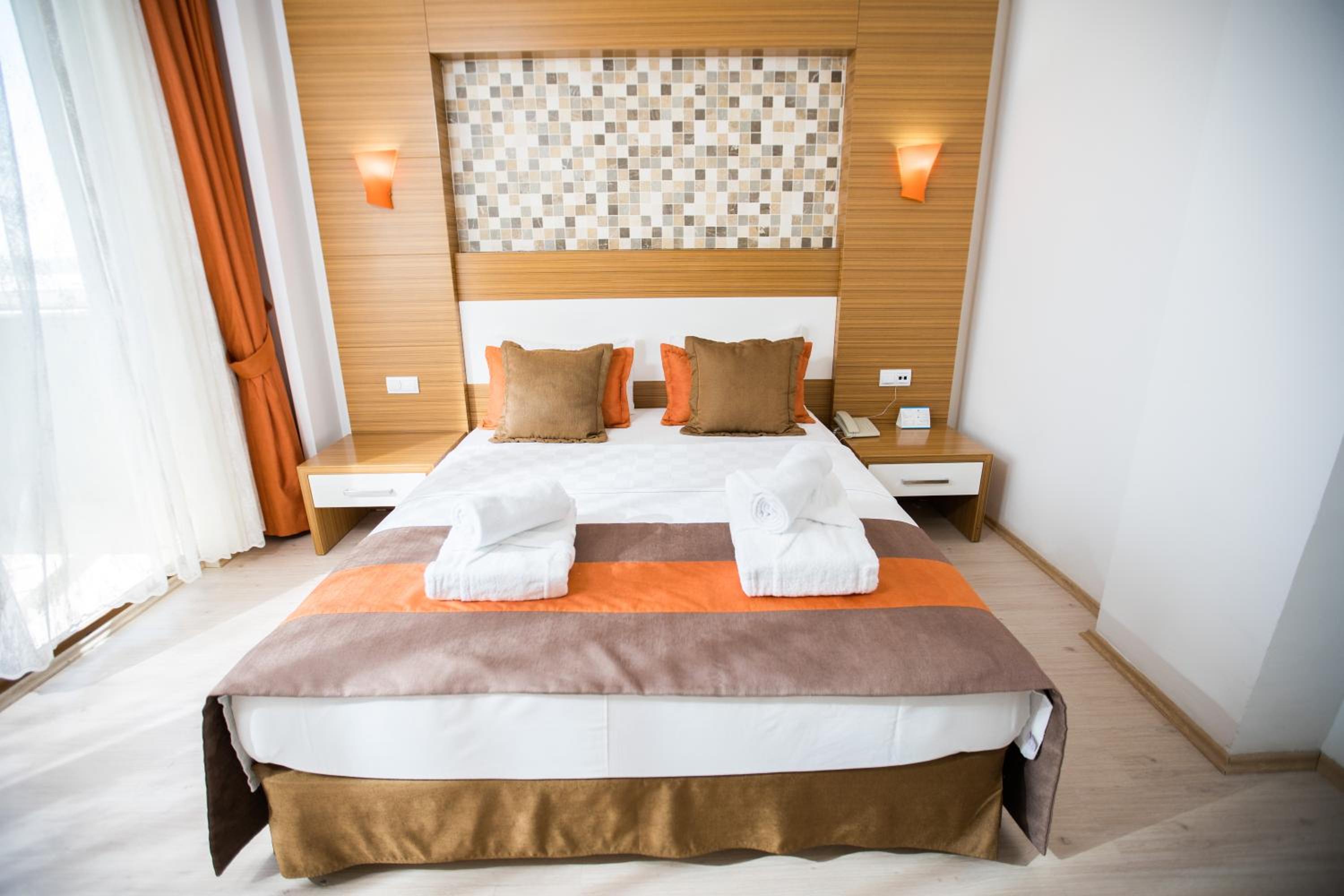 Suite - Photo 4