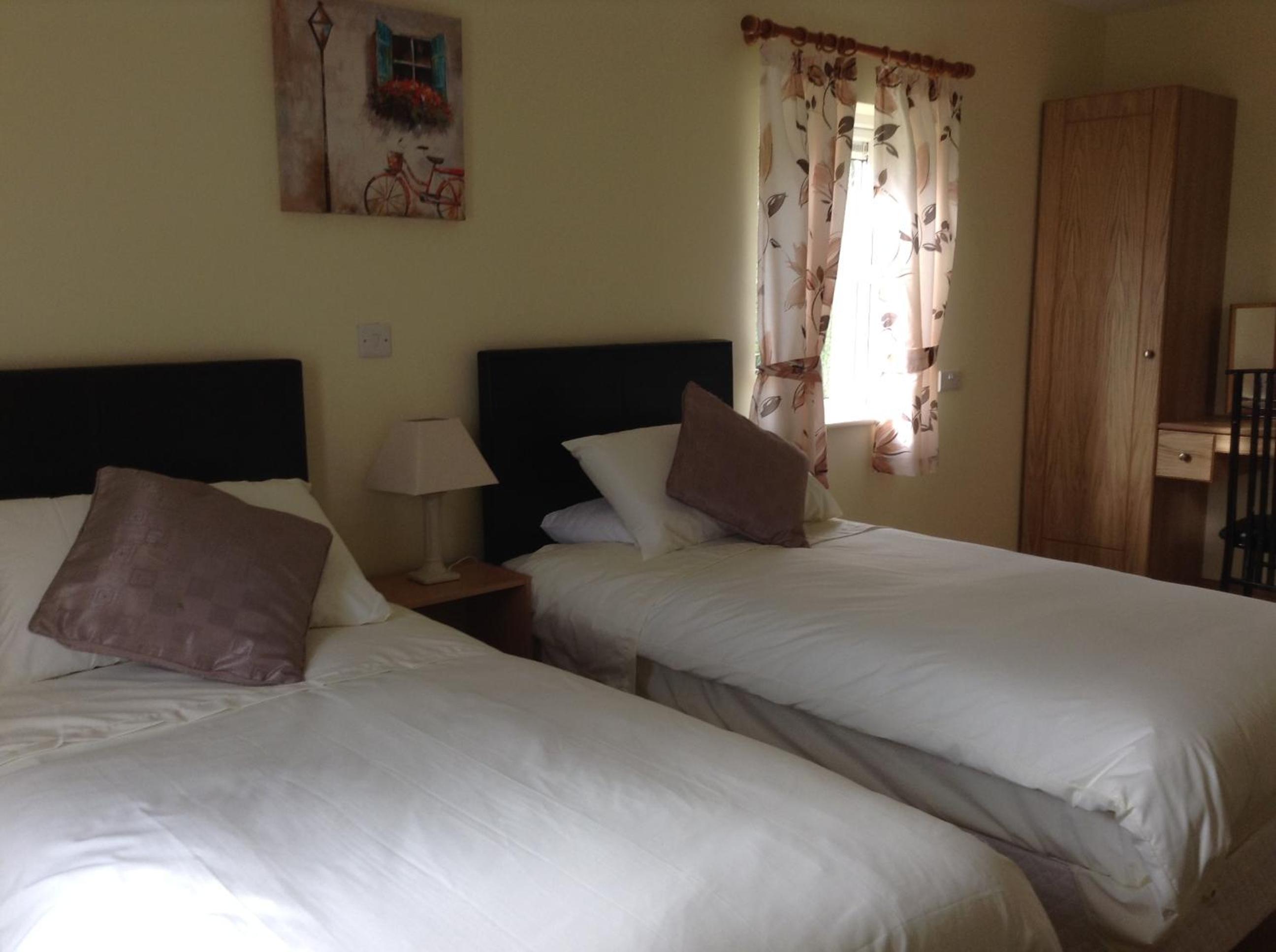 Double or Twin Room - Annex photo 3