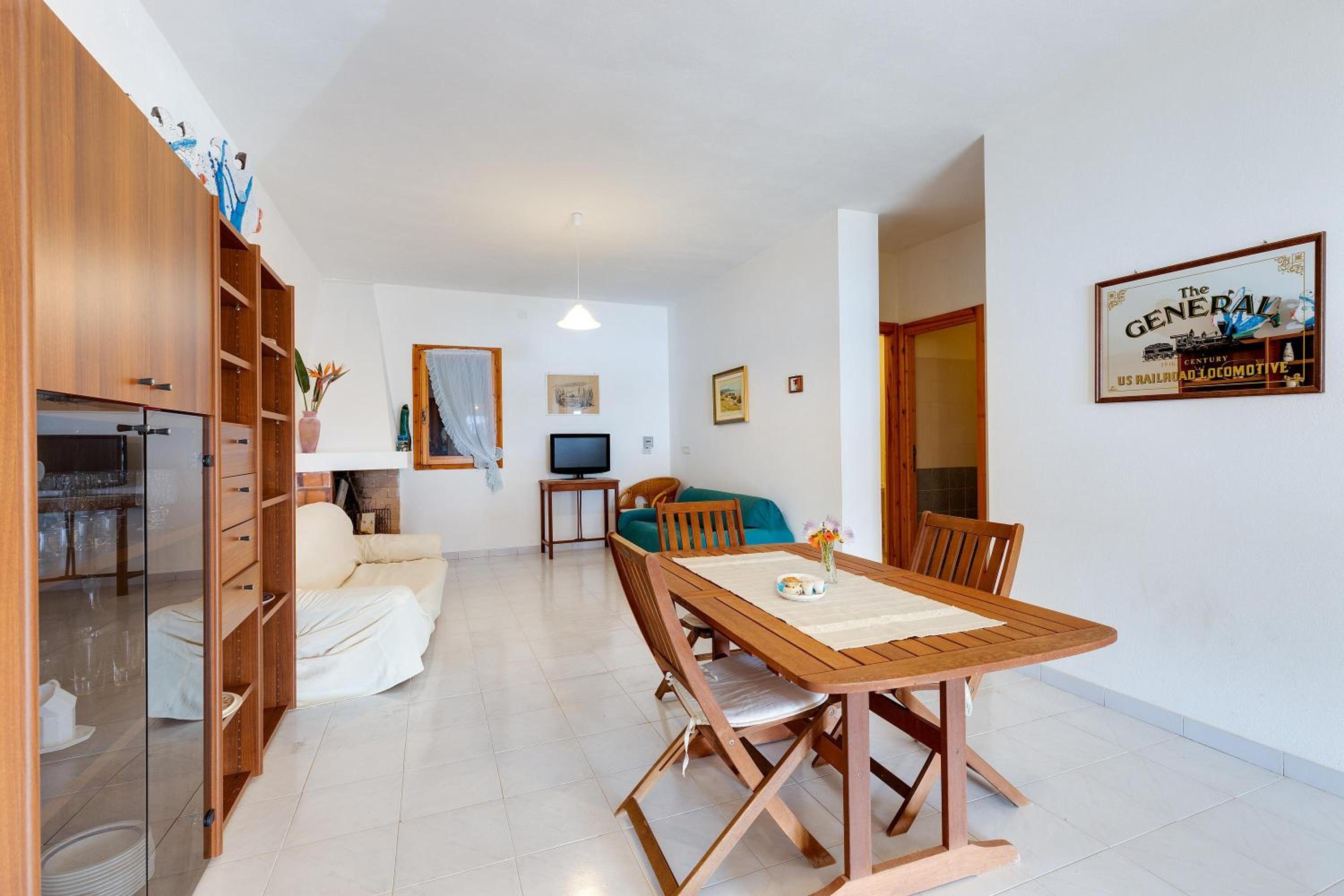 Two-Bedroom Deluxe Apartment with Ocean View photo 1
