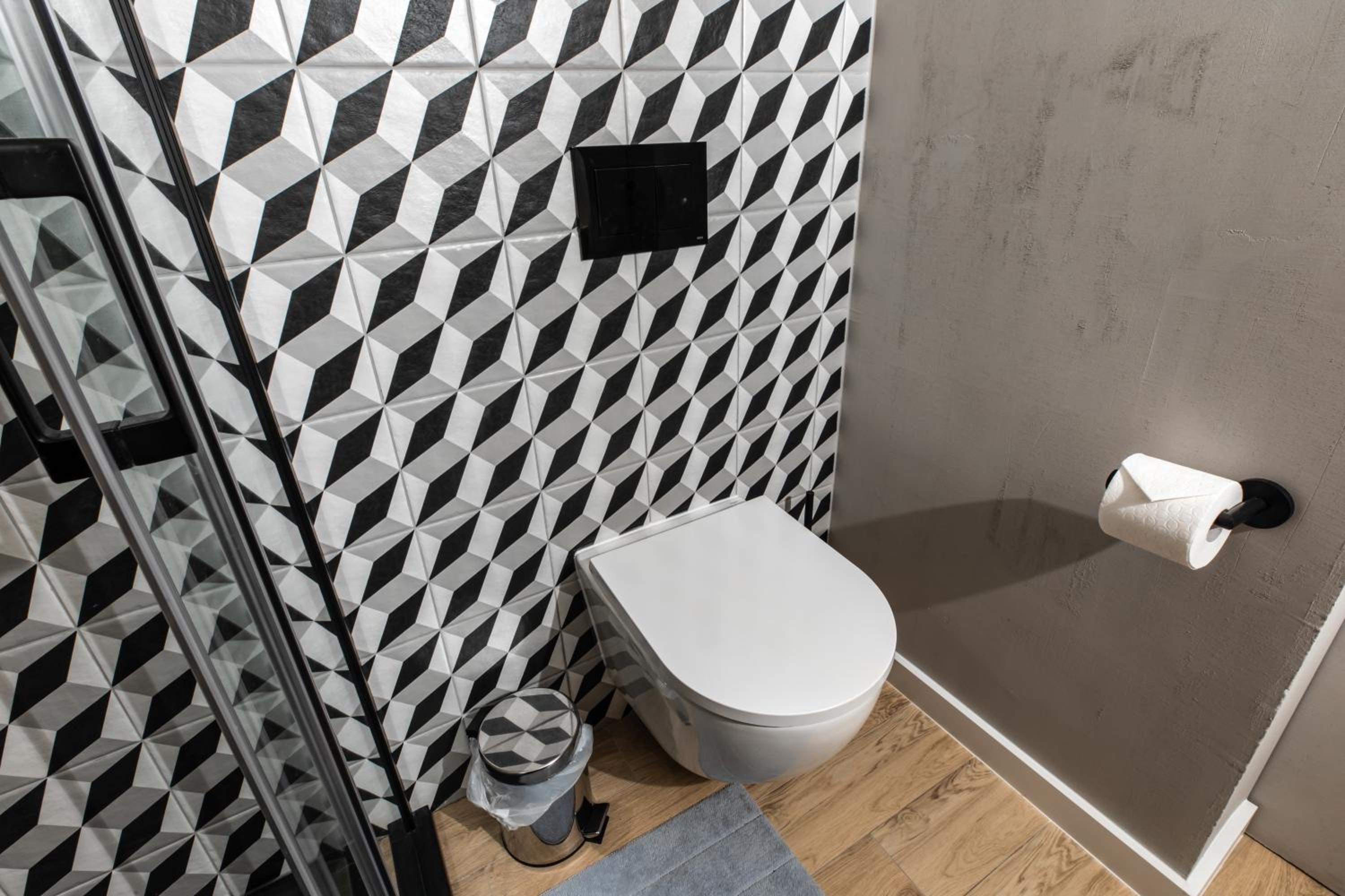 Double or Twin Room with Bathroom - Photo 8