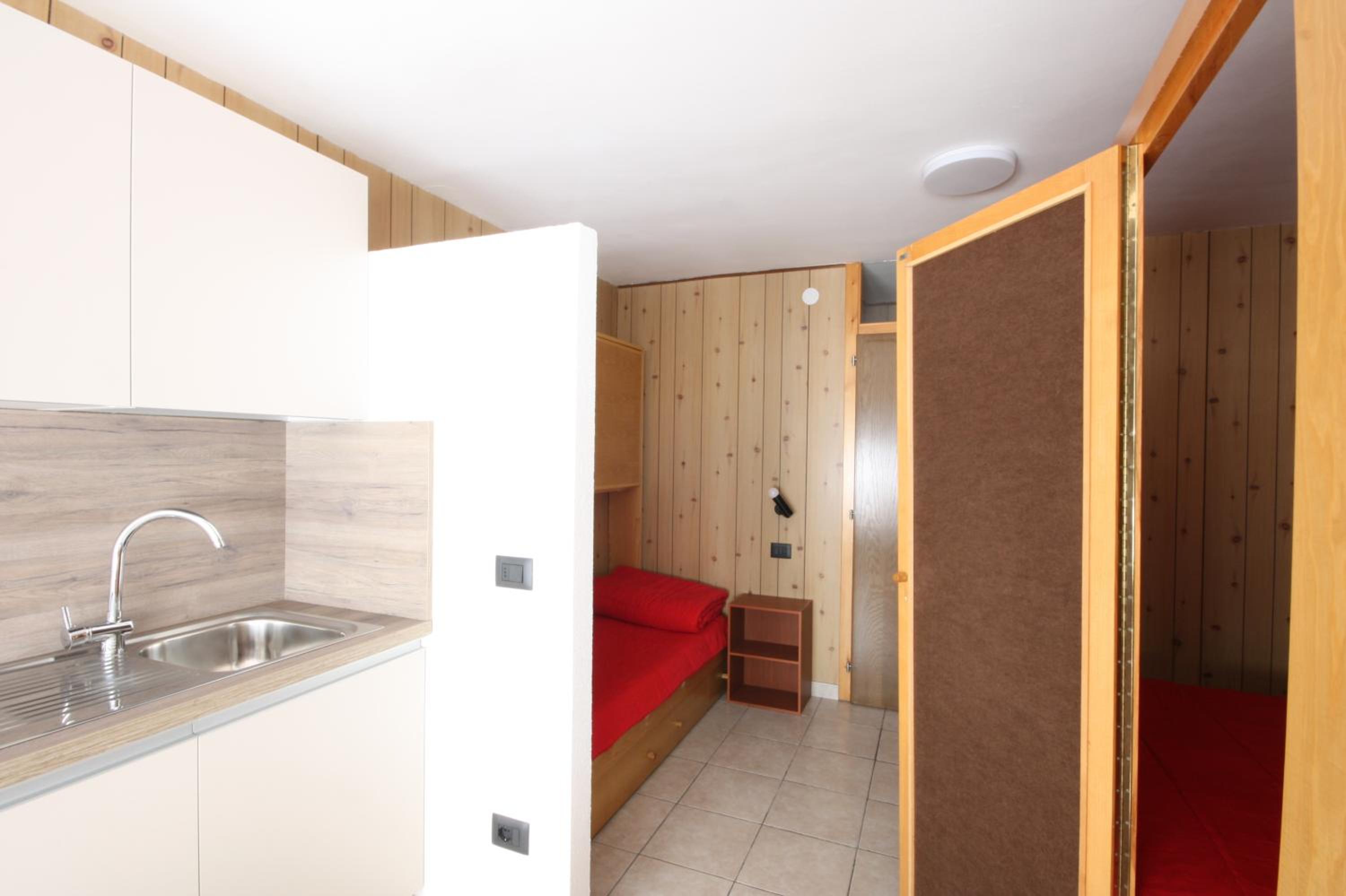 One-Bedroom Apartment (4 Adults) photo 1