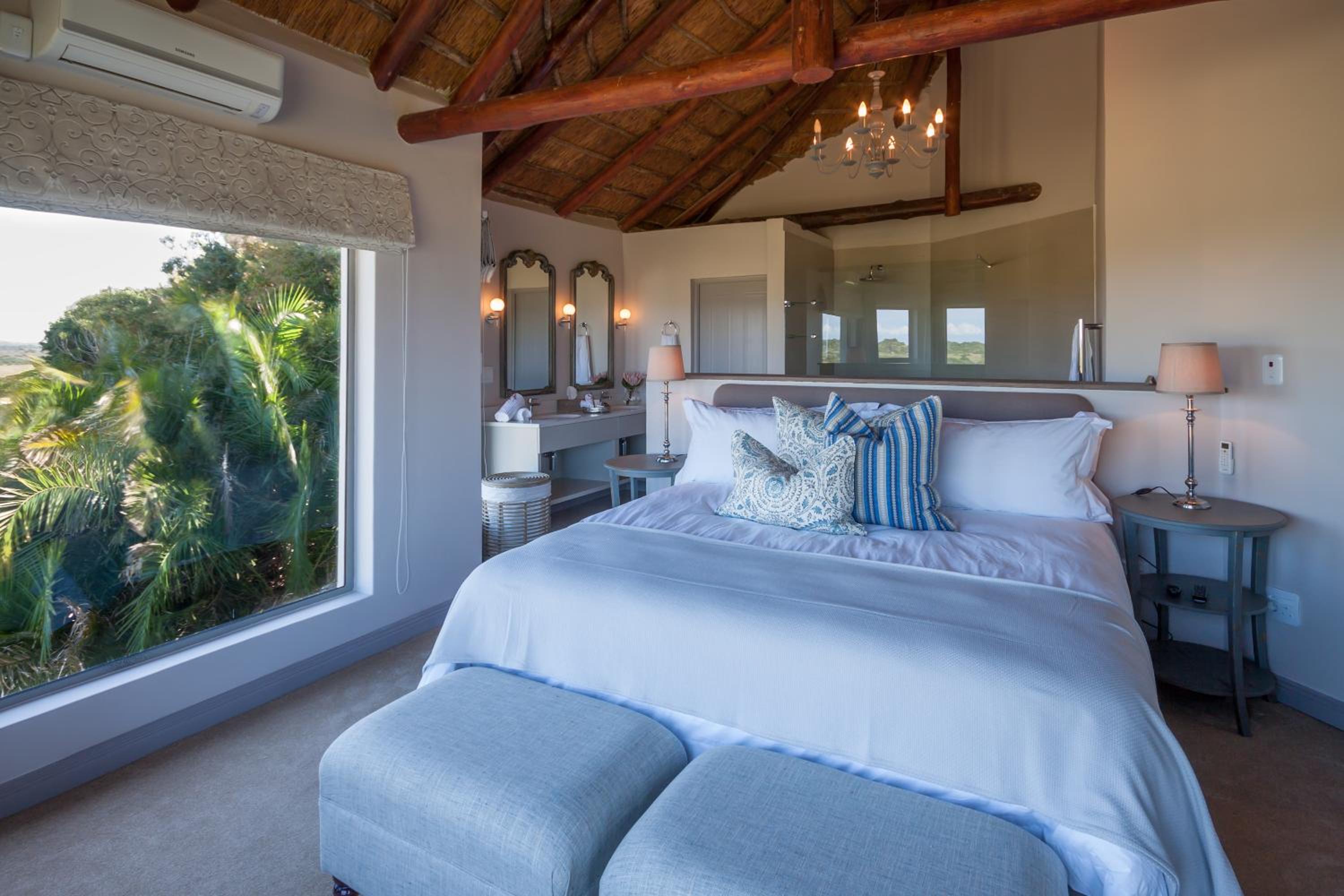 Villa With Sea View photo 1