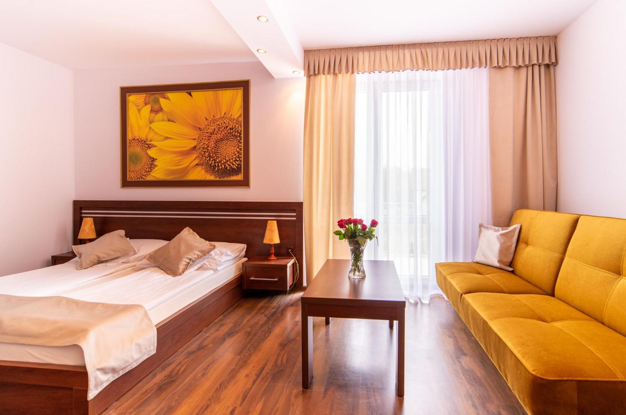 Triple Room with Balcony photo 1