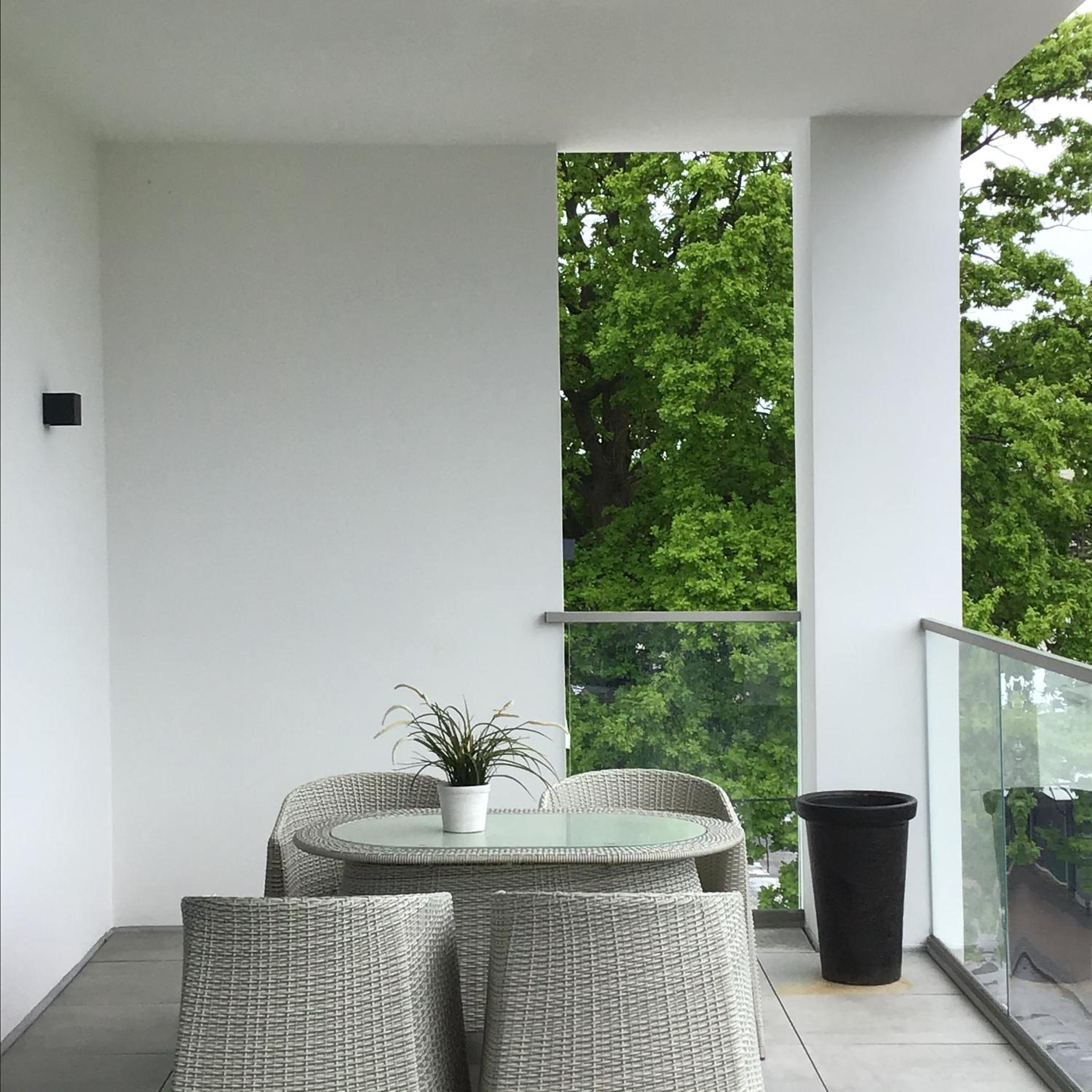 Double Room with Balcony - Photo 8