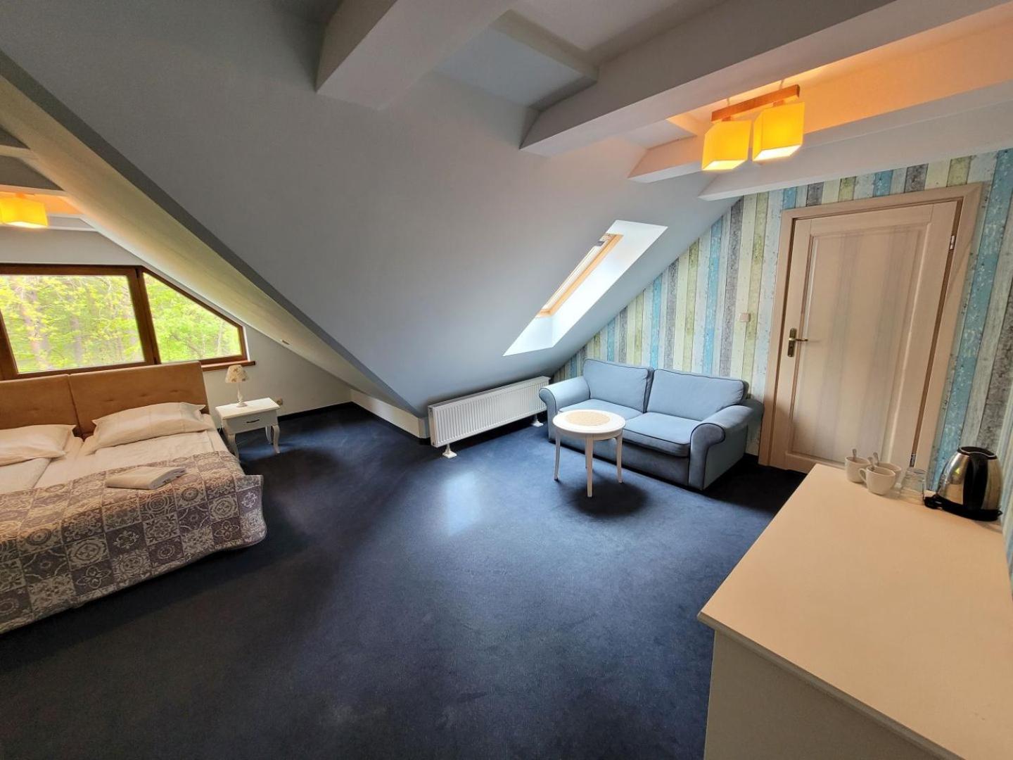 Double Room with Extra Bed - Photo 1