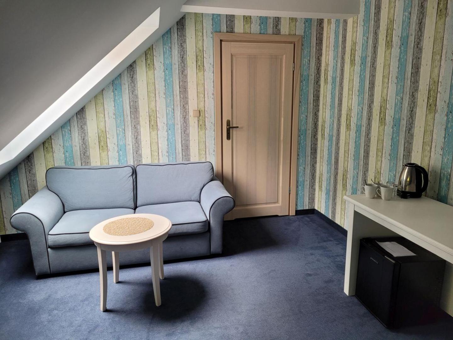Double Room with Extra Bed - Photo 7