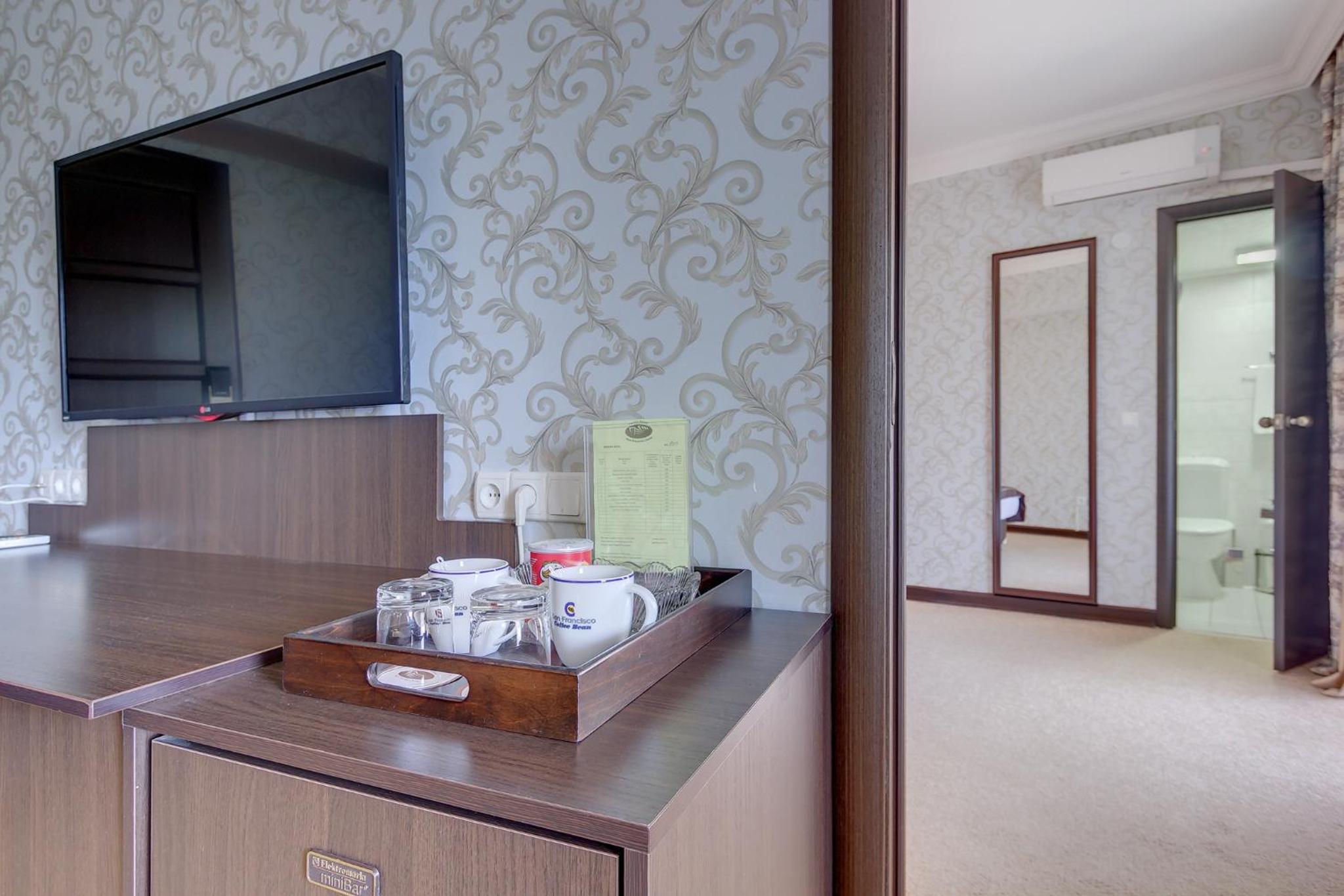 Deluxe Double Room photo 3