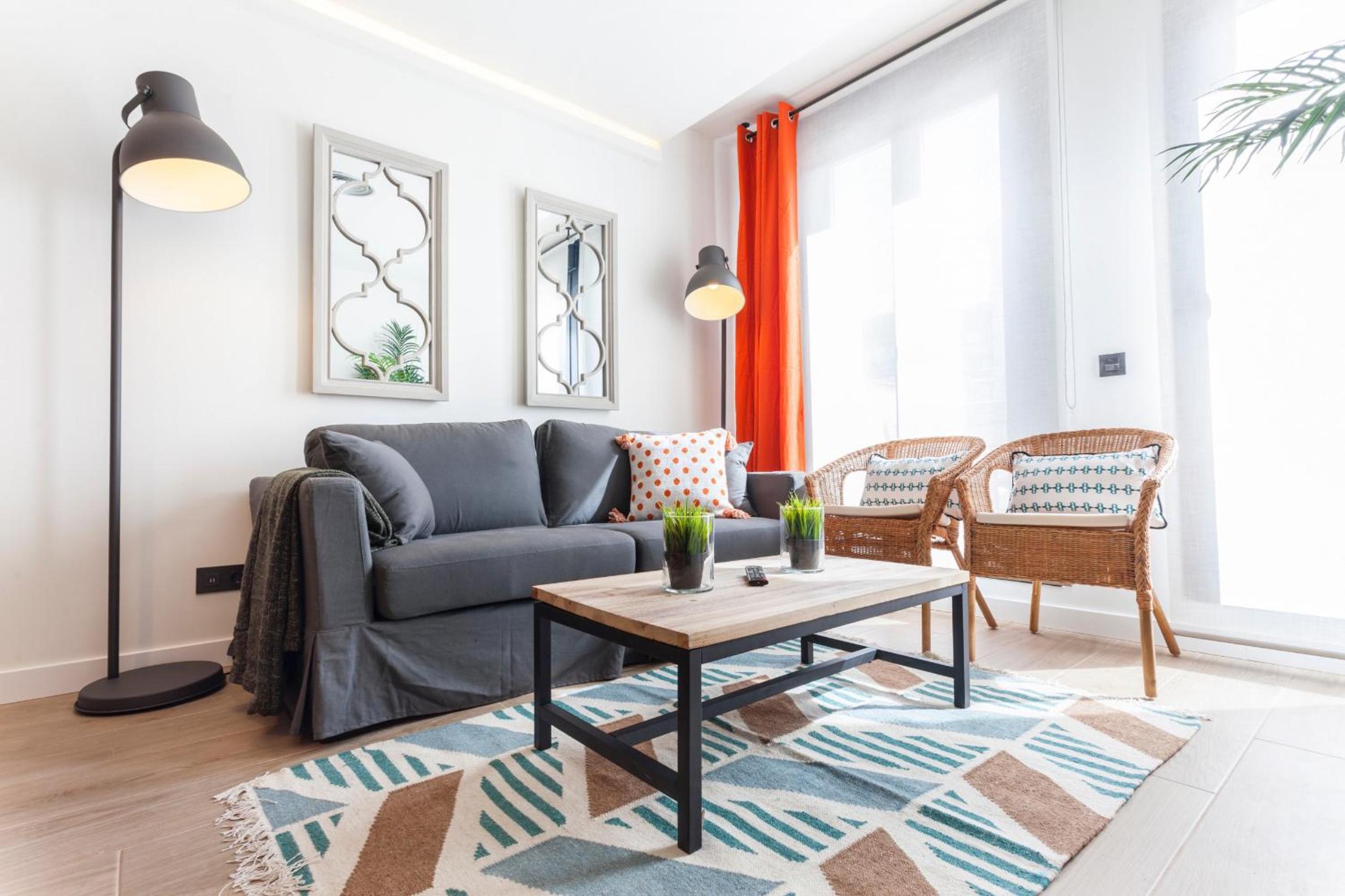 Apartamento de dos dormitorios con terraza II