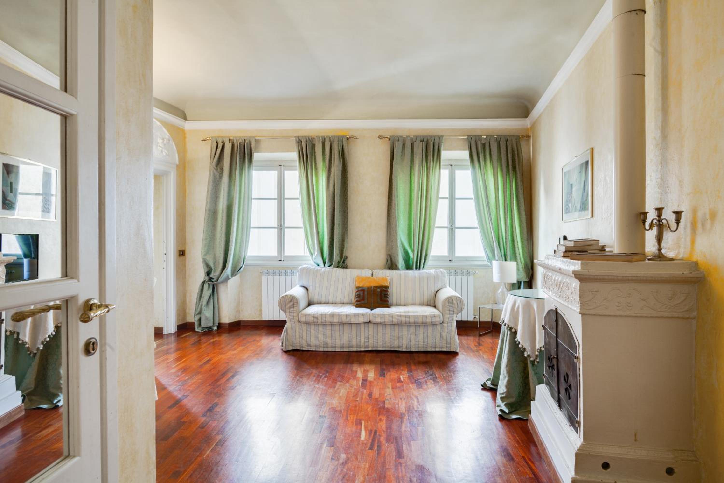 Superior Apartment