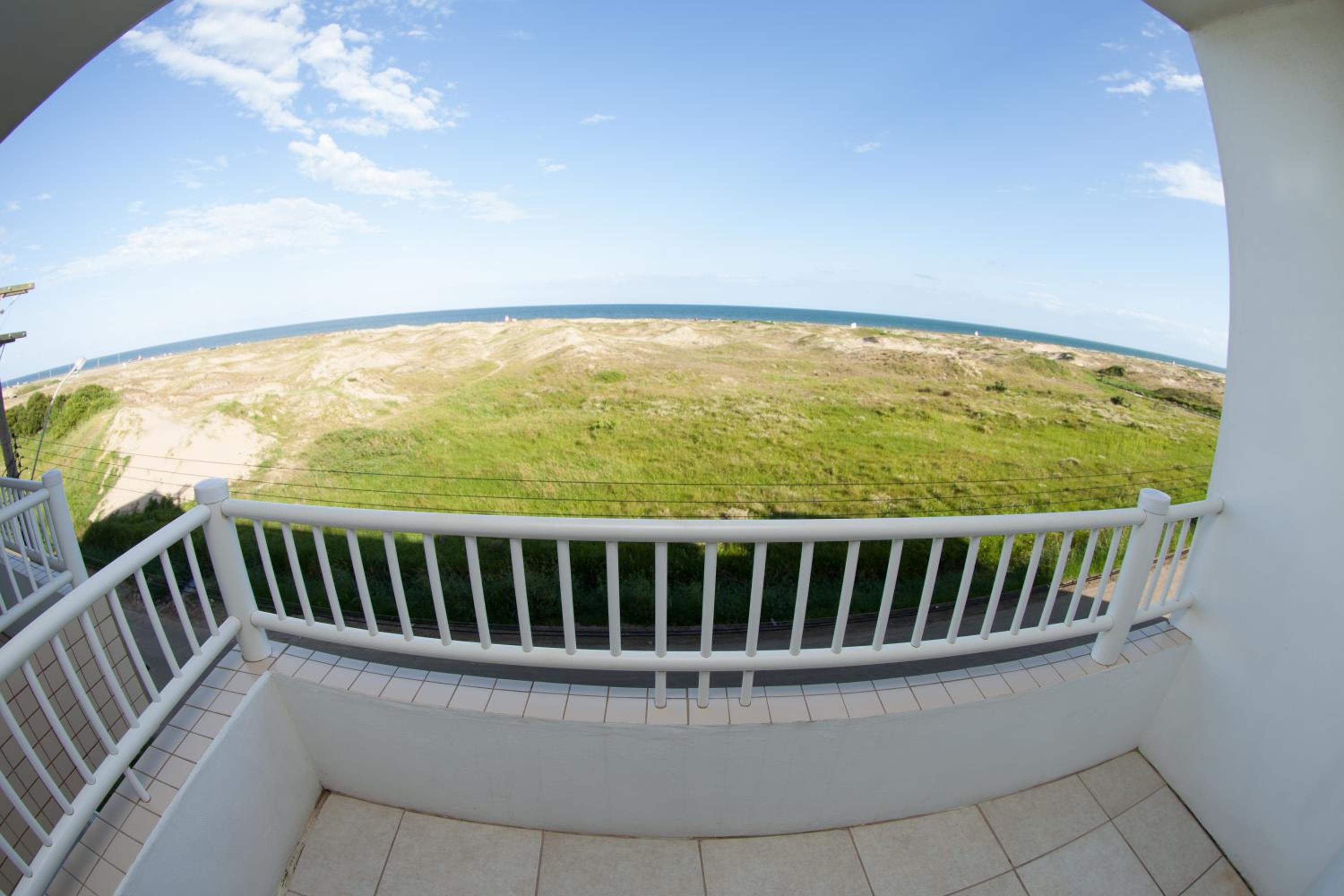 Standard Triple Room with Sea View photo 2