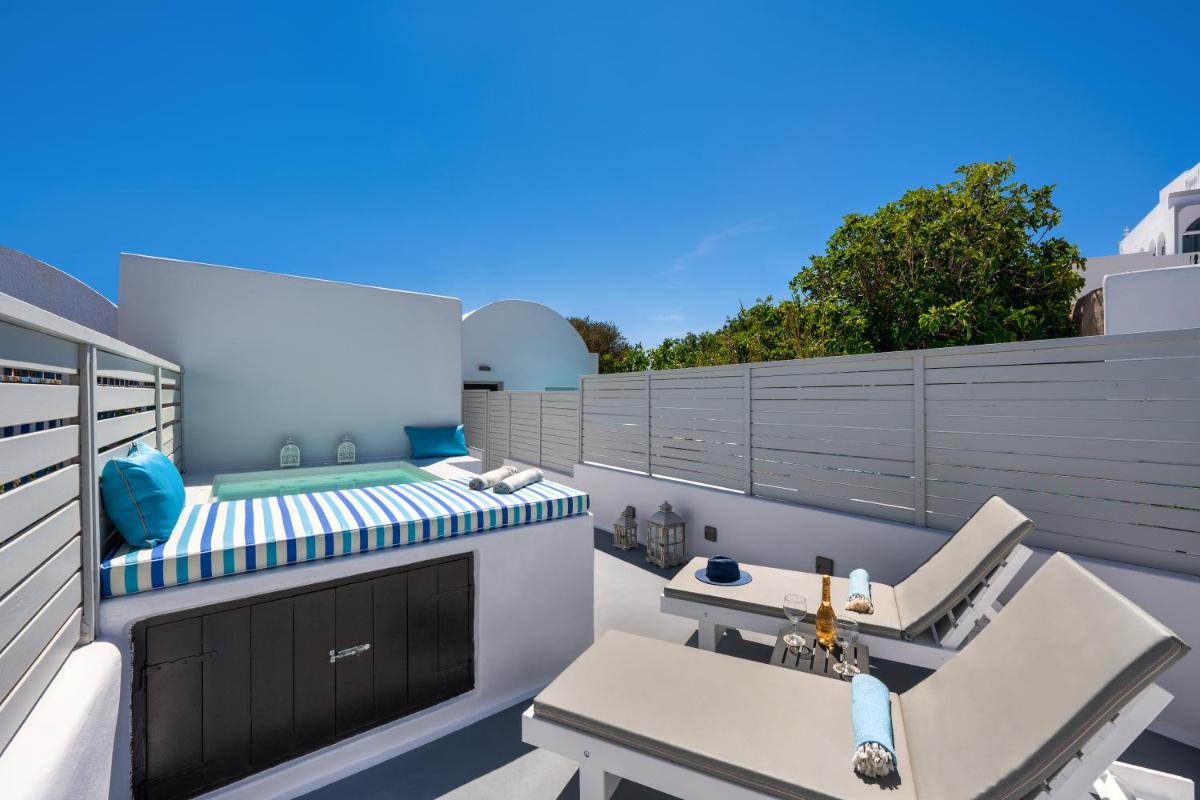 Deluxe Villa with Hot Tub
