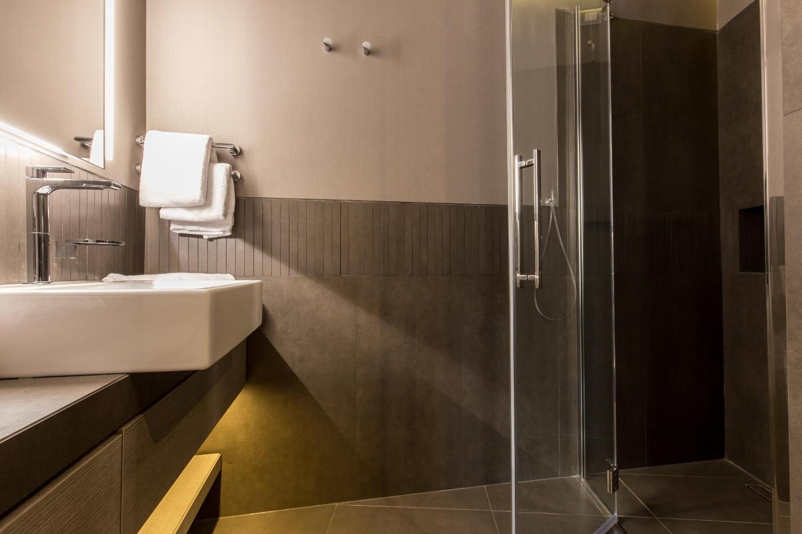 Superior Triple Room photo 2
