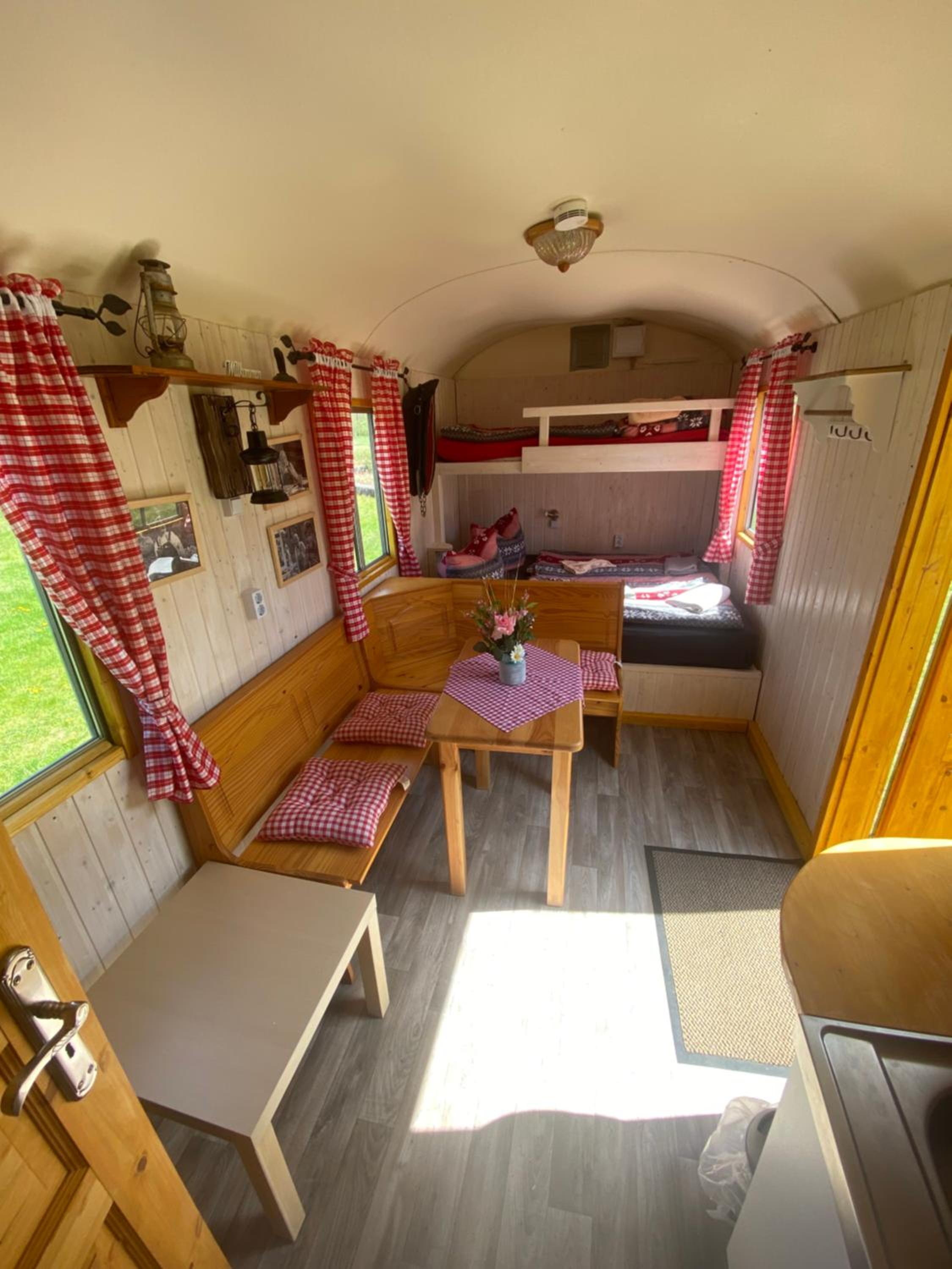 Mobile Home photo 1